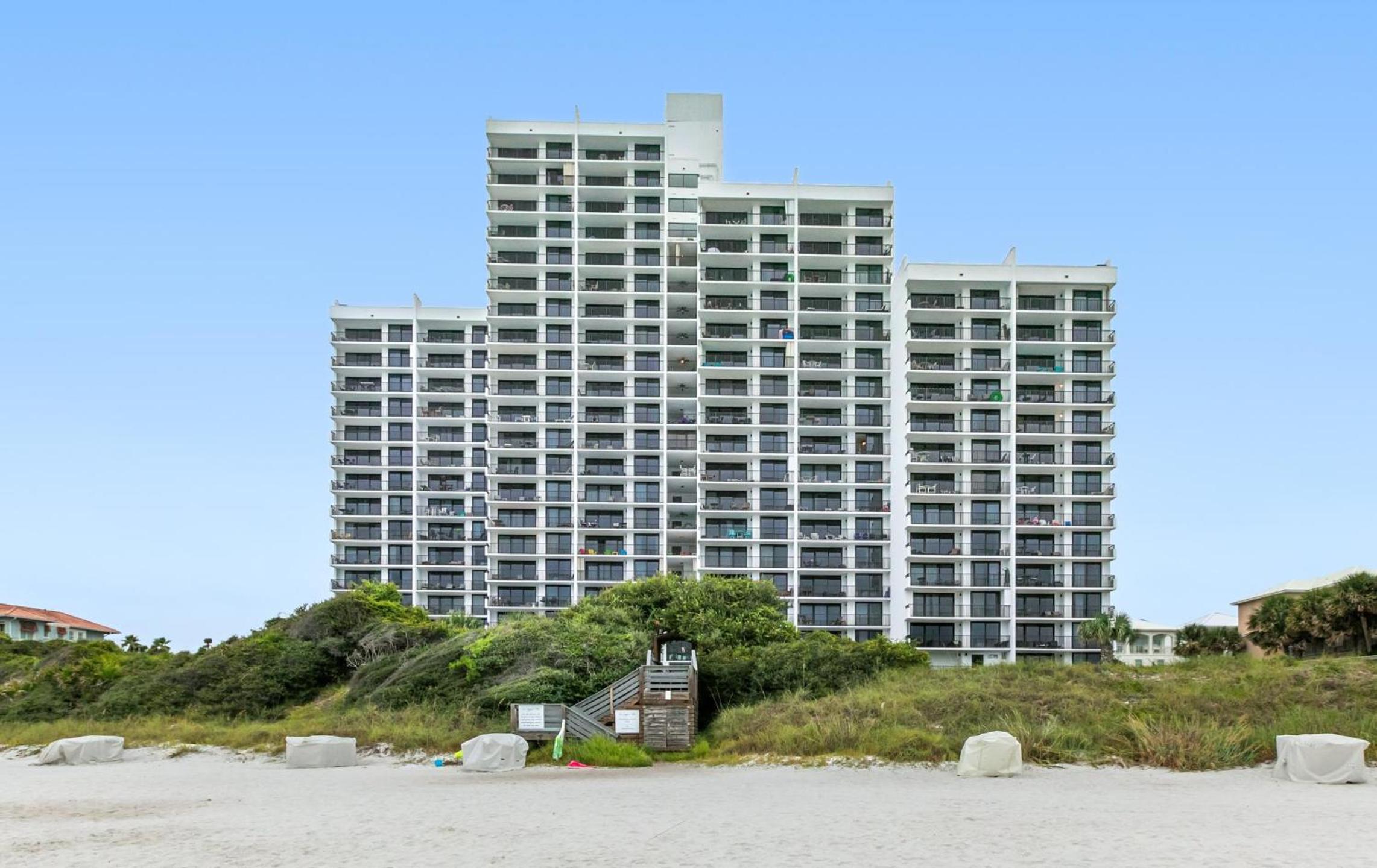 One Seagrove Place 1306