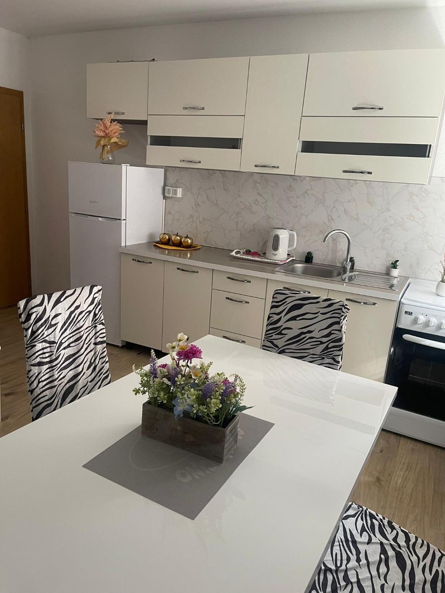 Apartmani Žuti