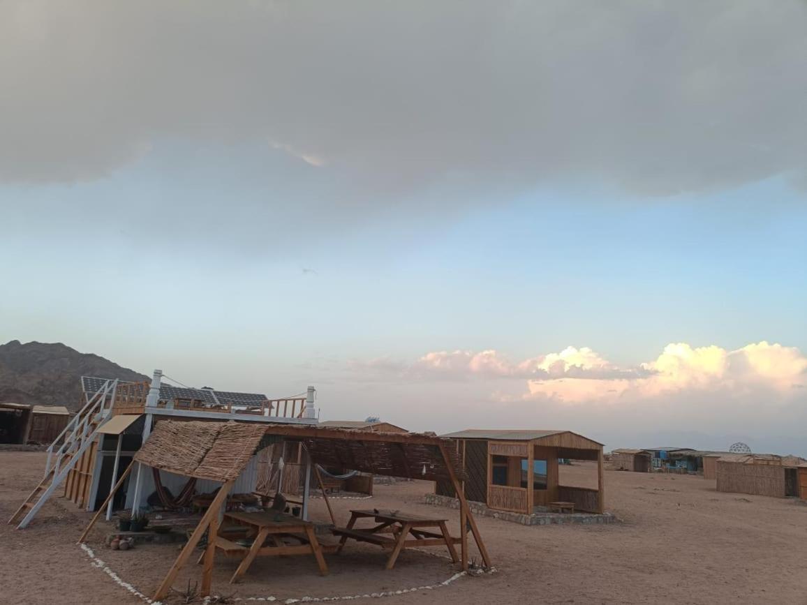 Sea sound Camp