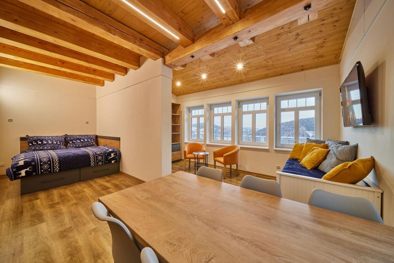 Urlas Apartments, 80m from ski slope, Dog friendly