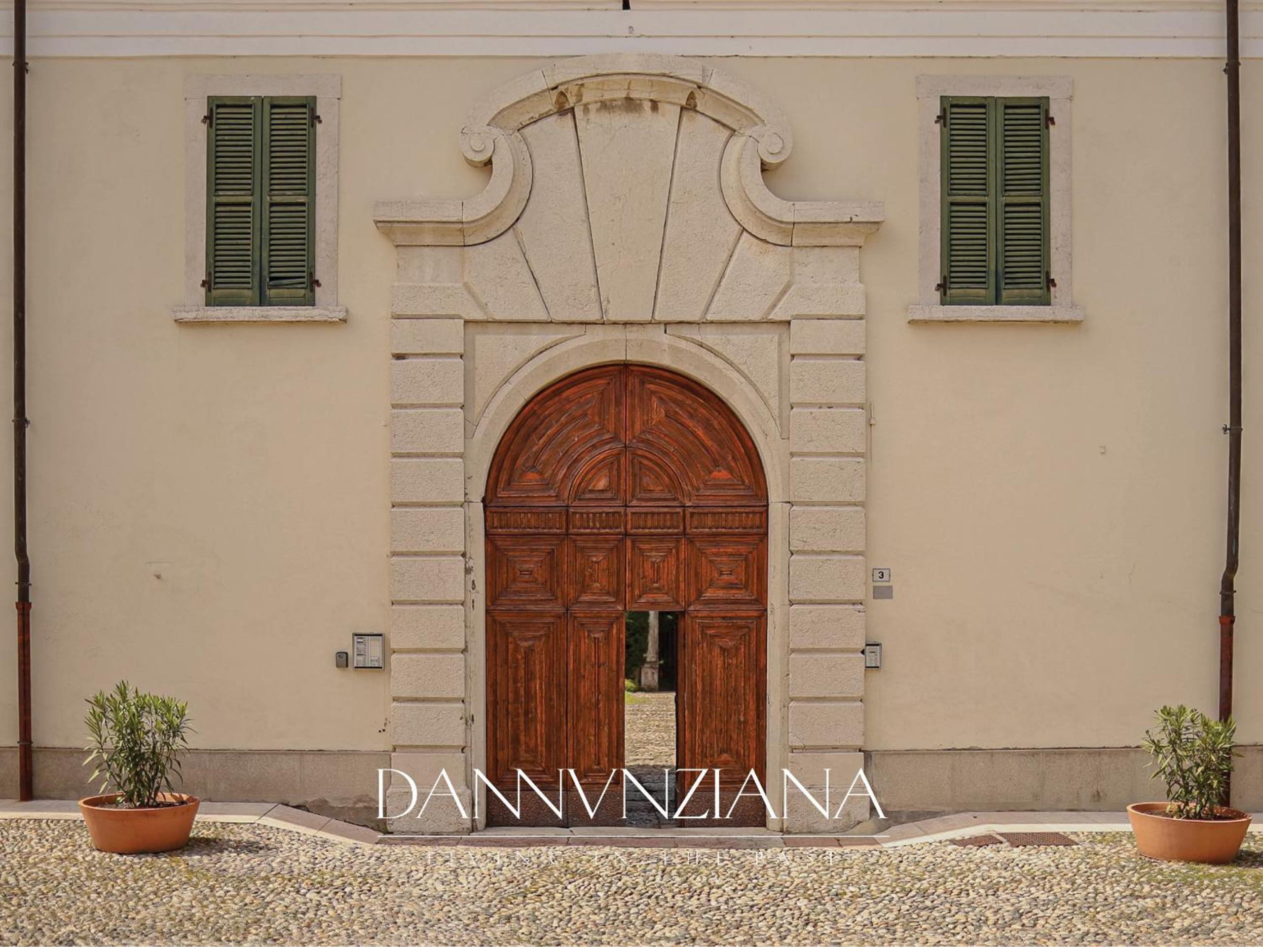 Dannunziana with Shared Pool - Salò - Garda Lake