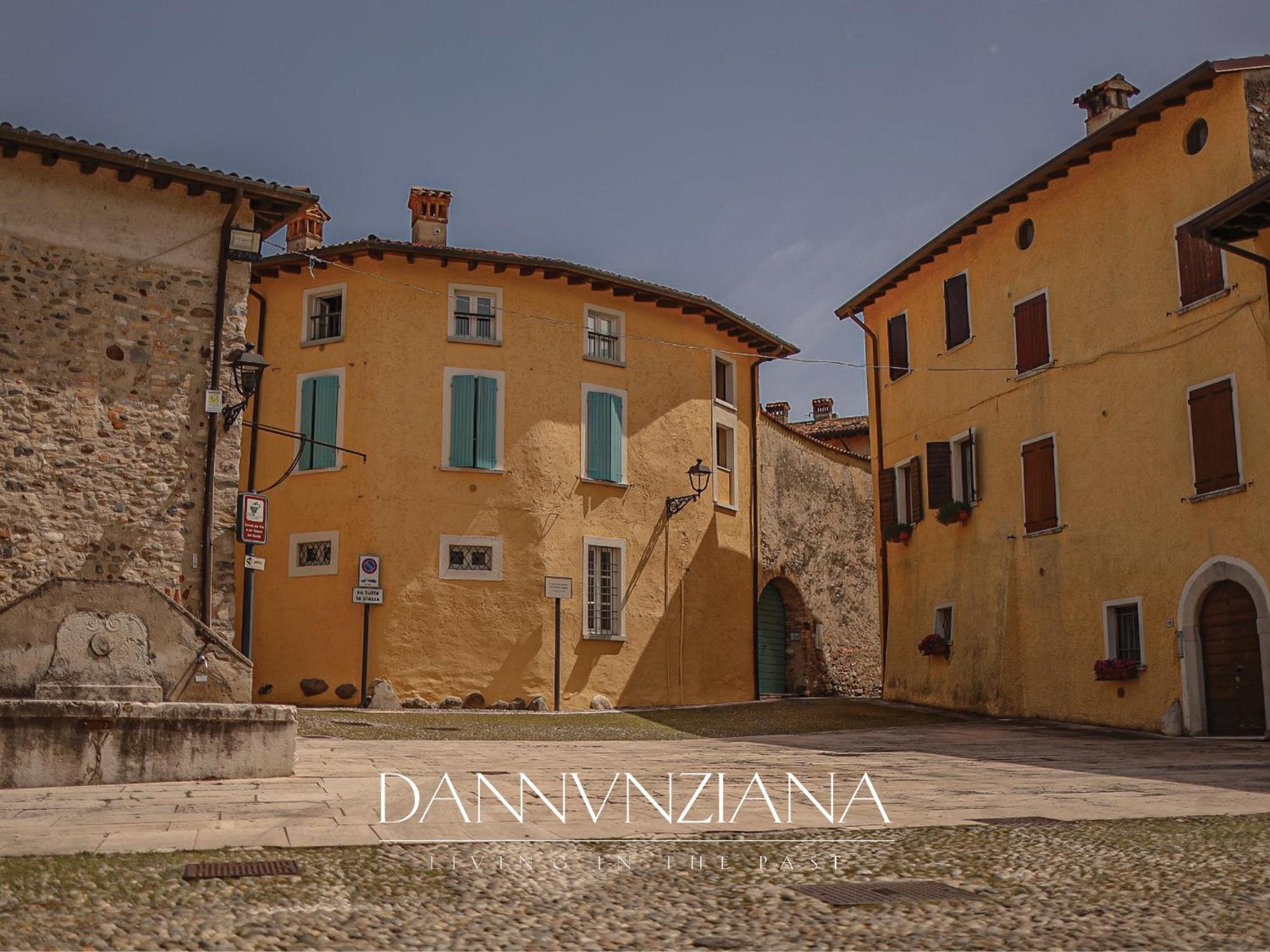 Dannunziana with Shared Pool - Salò - Garda Lake