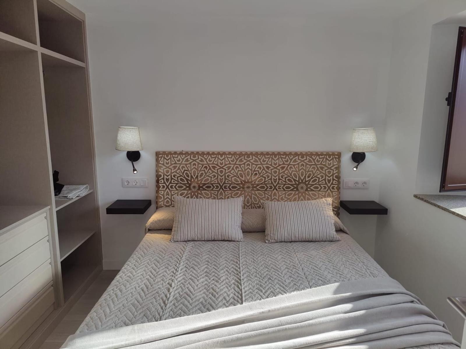Casa La Finca by ALÔGA - Planta Baja con jardín