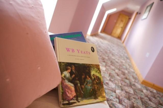 Yeats Lodge