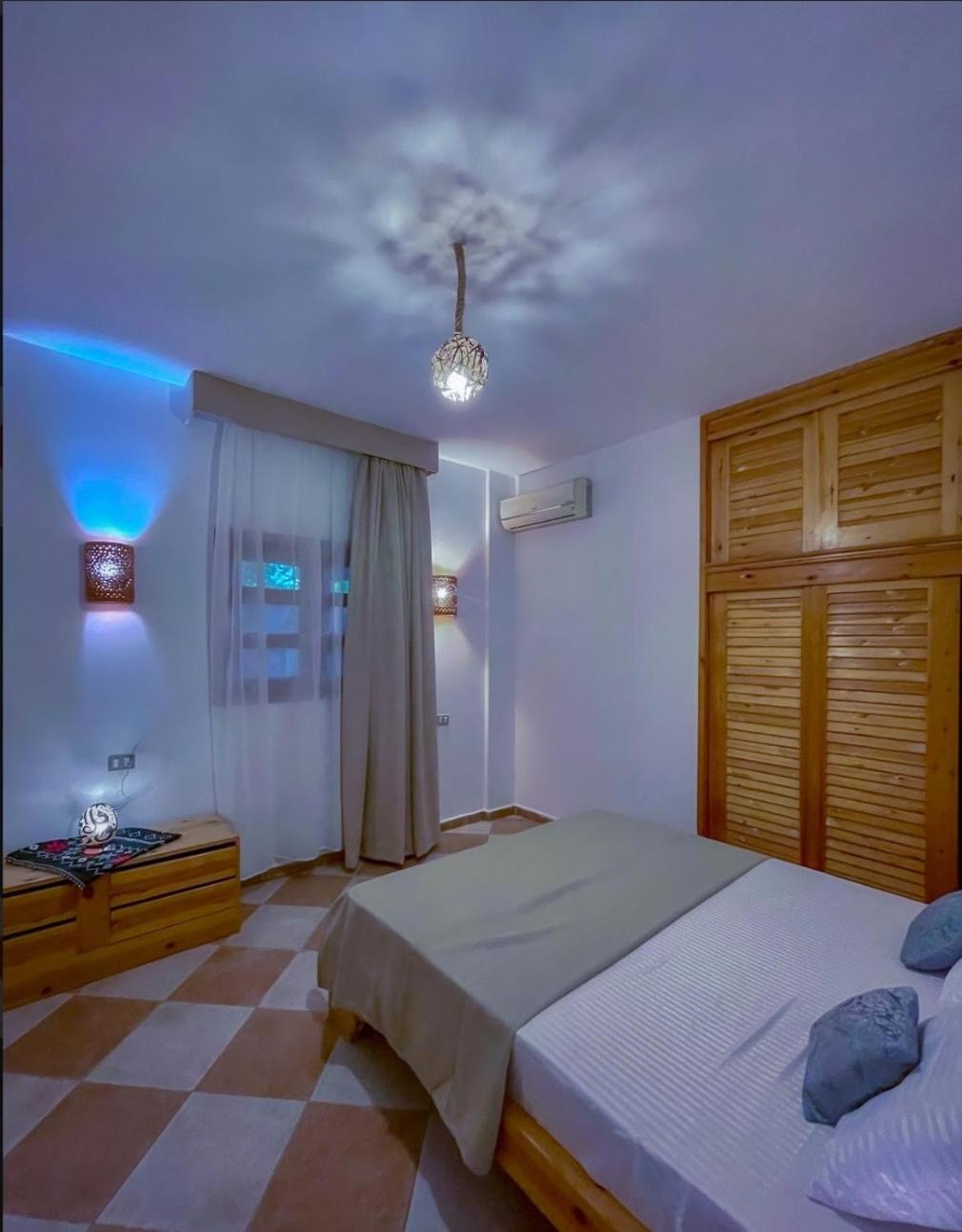 Lighthouse Apartment