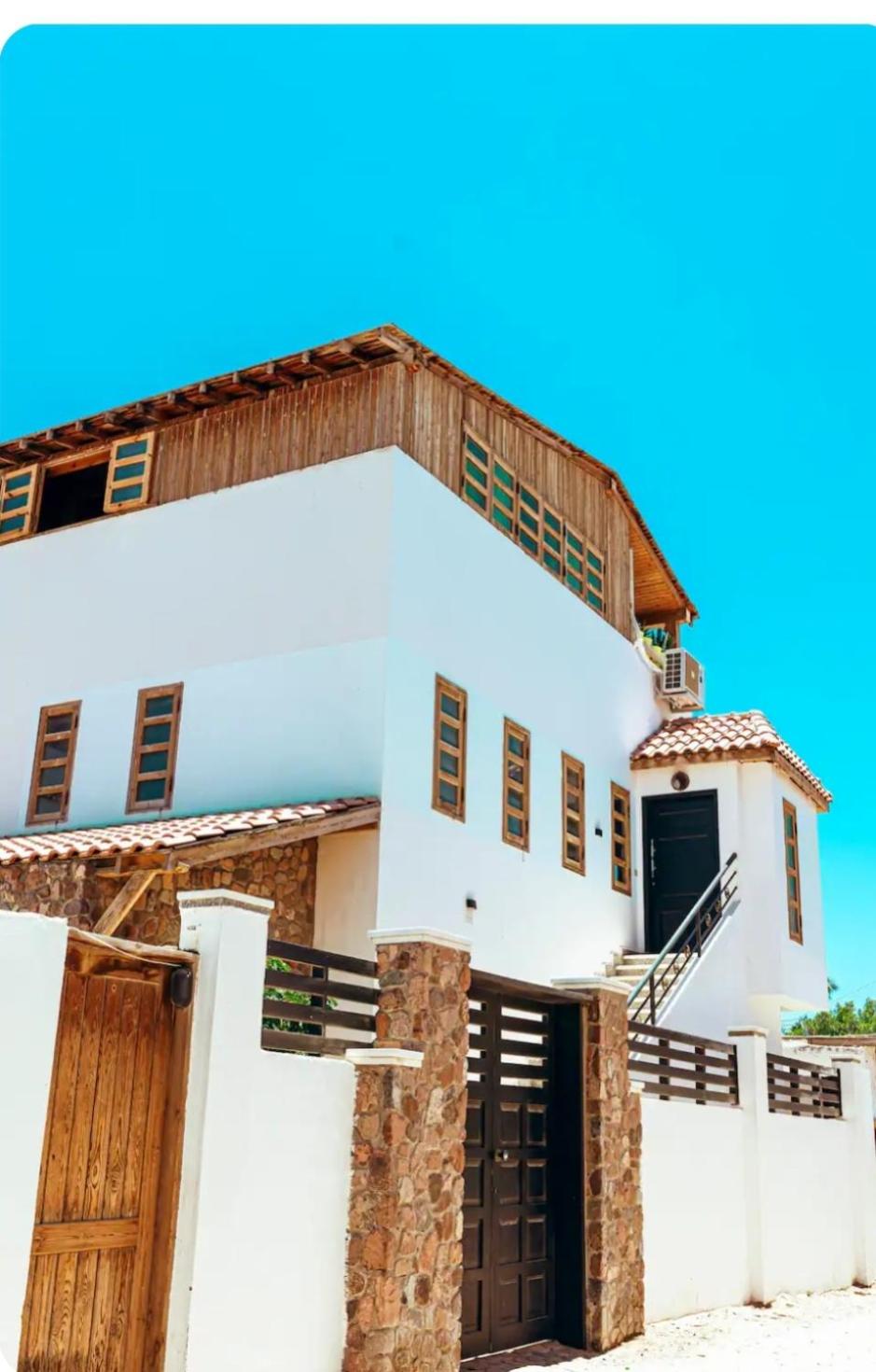 Lighthouse Apartment
