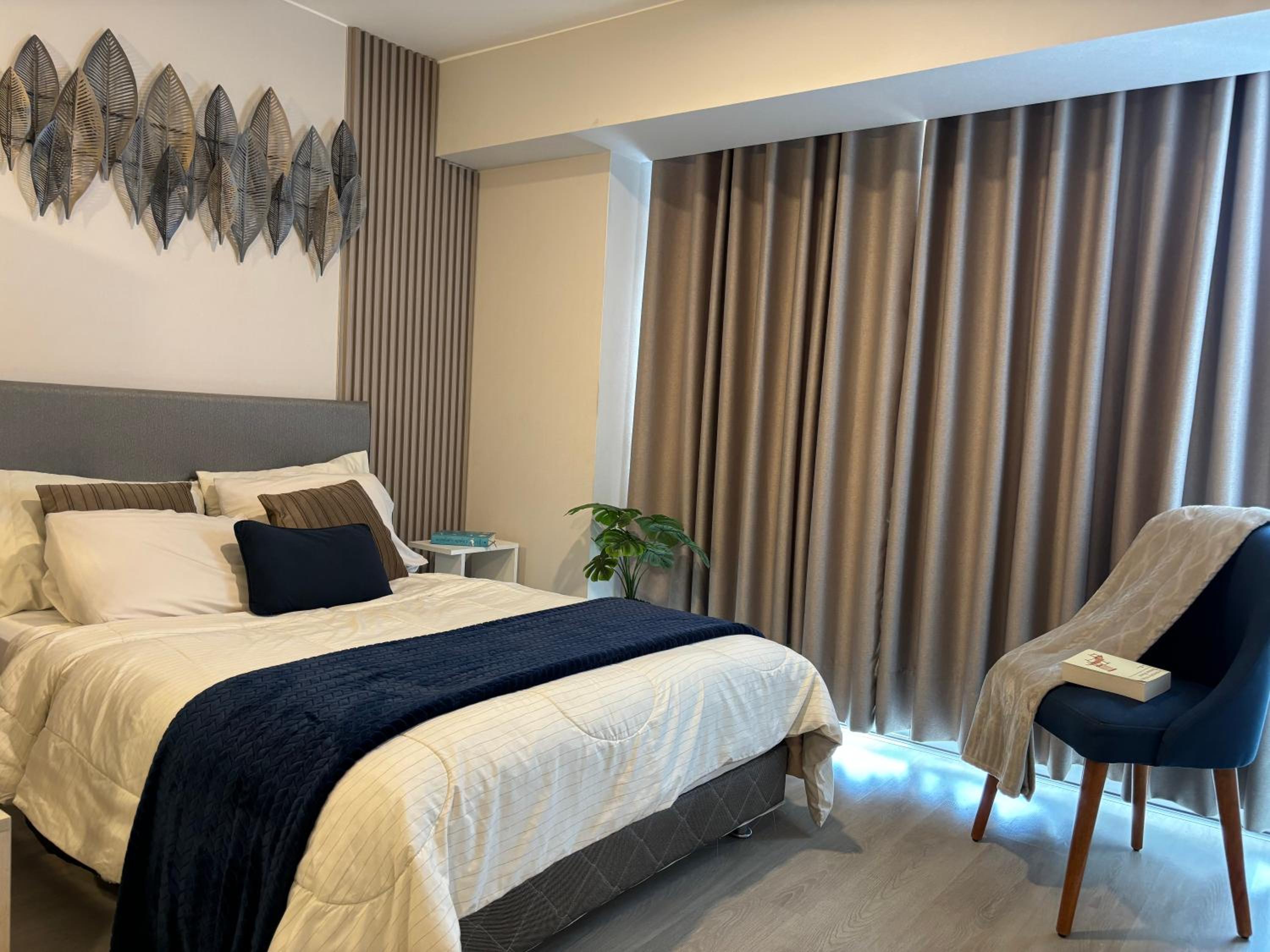 Central Apartment - Premium Service view 2
