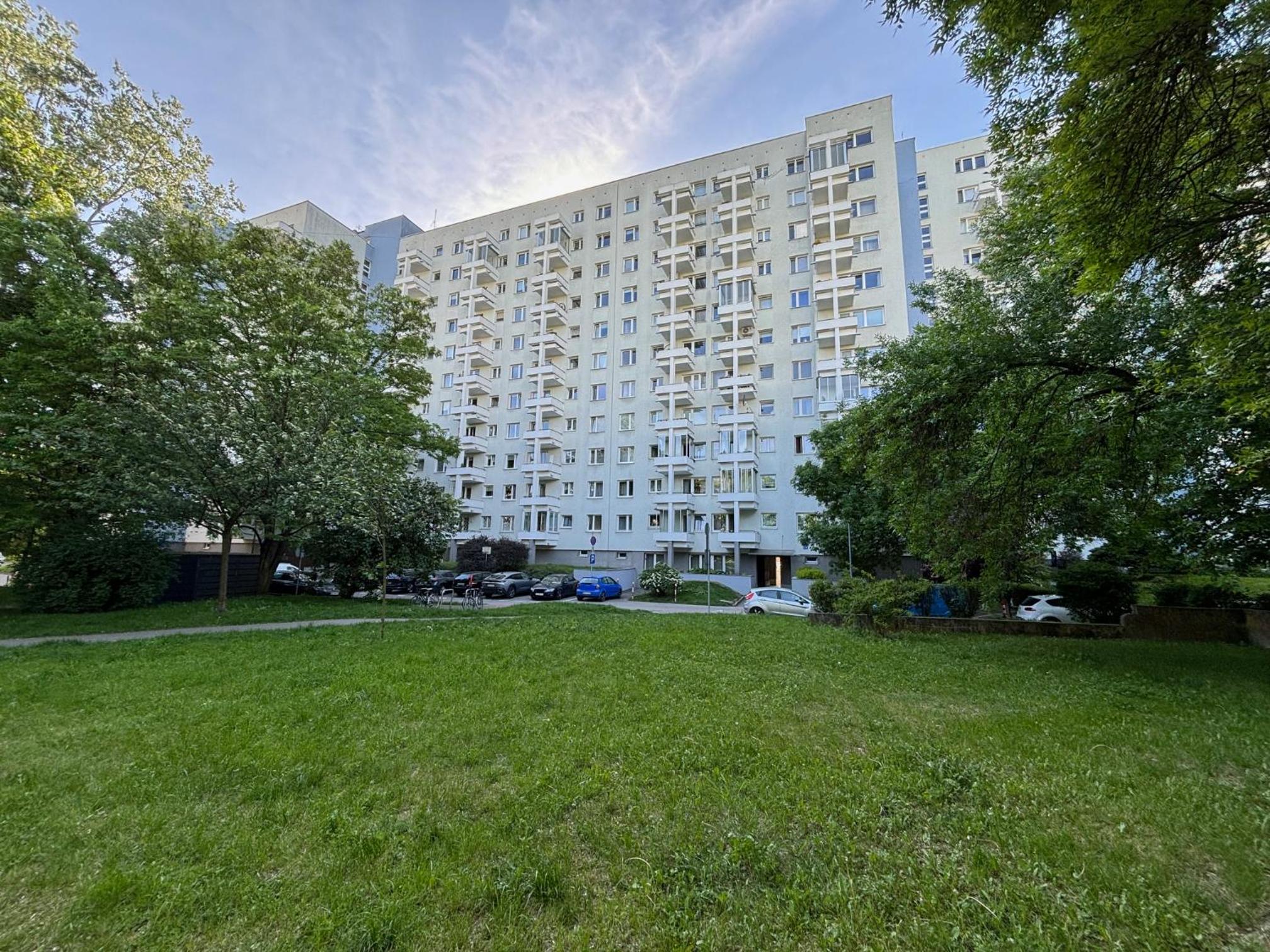 Music Life Apartment