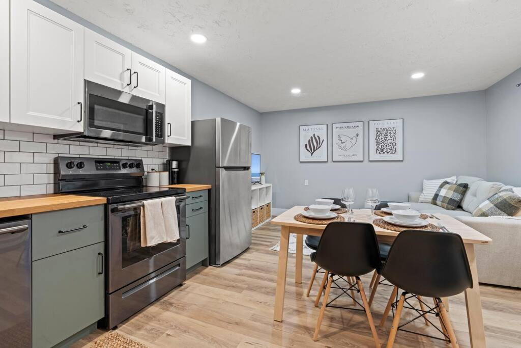 Elegant Boho Retreat - 8 min to WEM