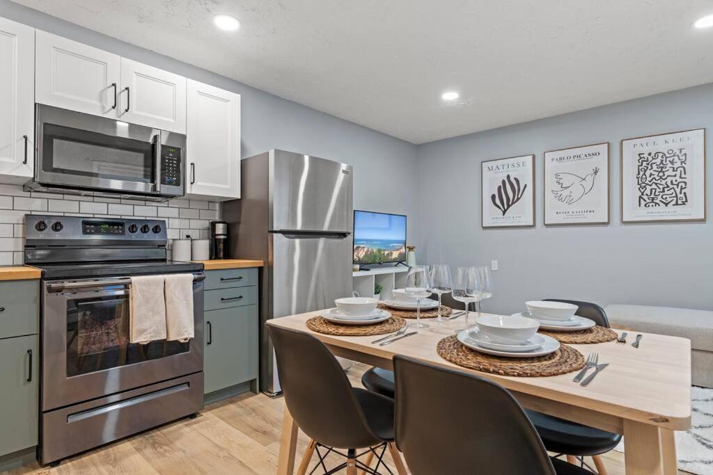 Elegant Boho Retreat - 8 min to WEM