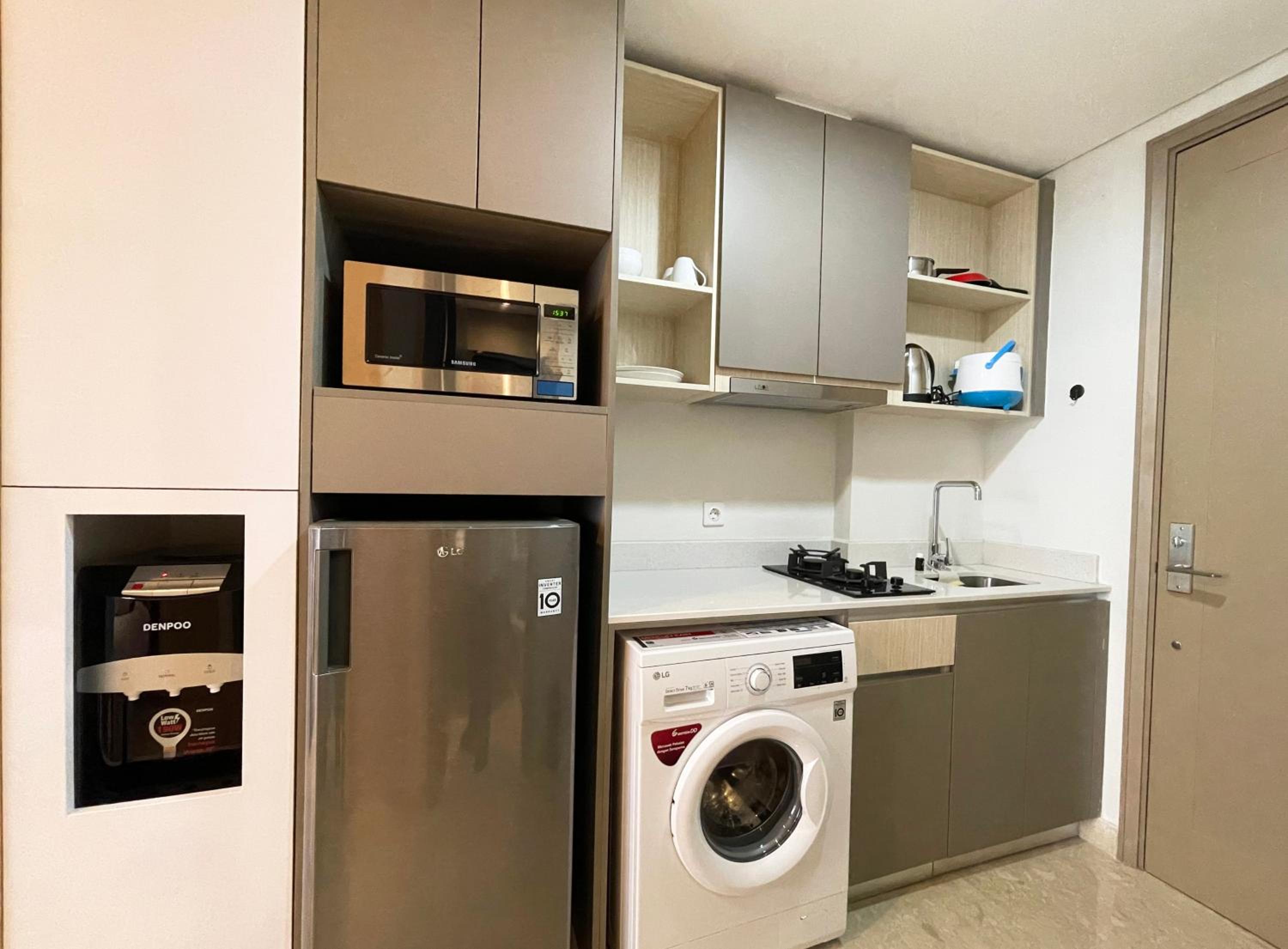 Apartemen Gold Coast PIK Sea View by Cheapinn