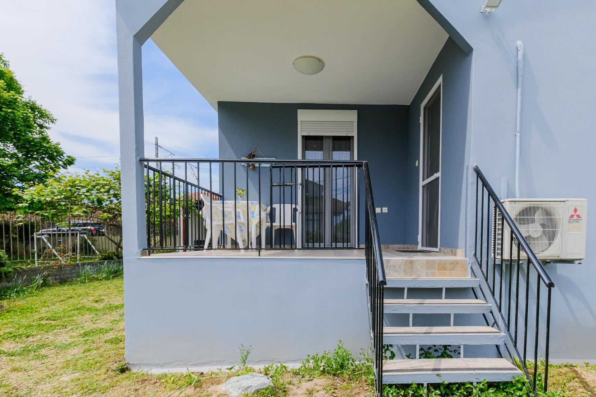 The Blue House view 3