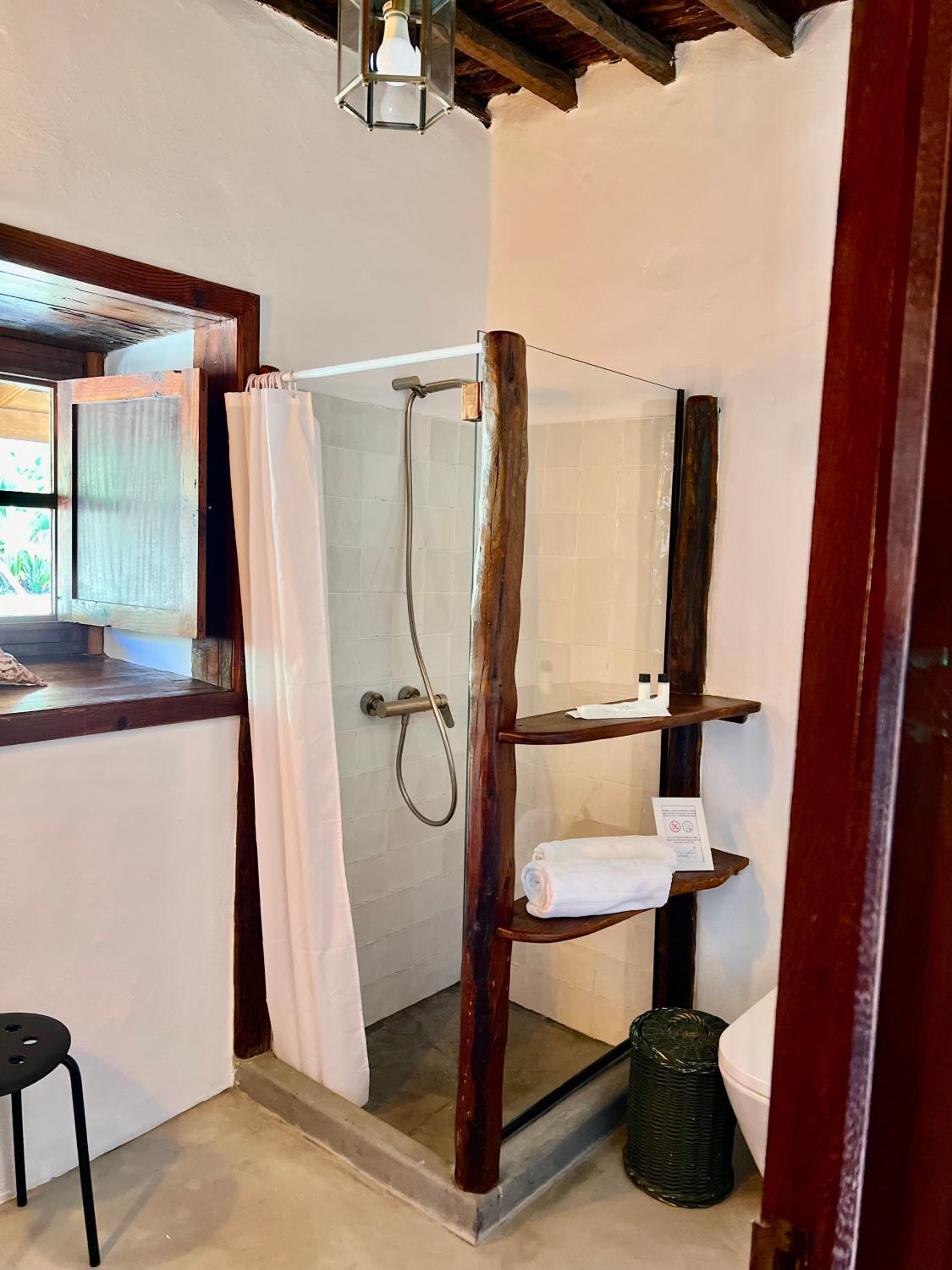 La Paredita Casa Taoro