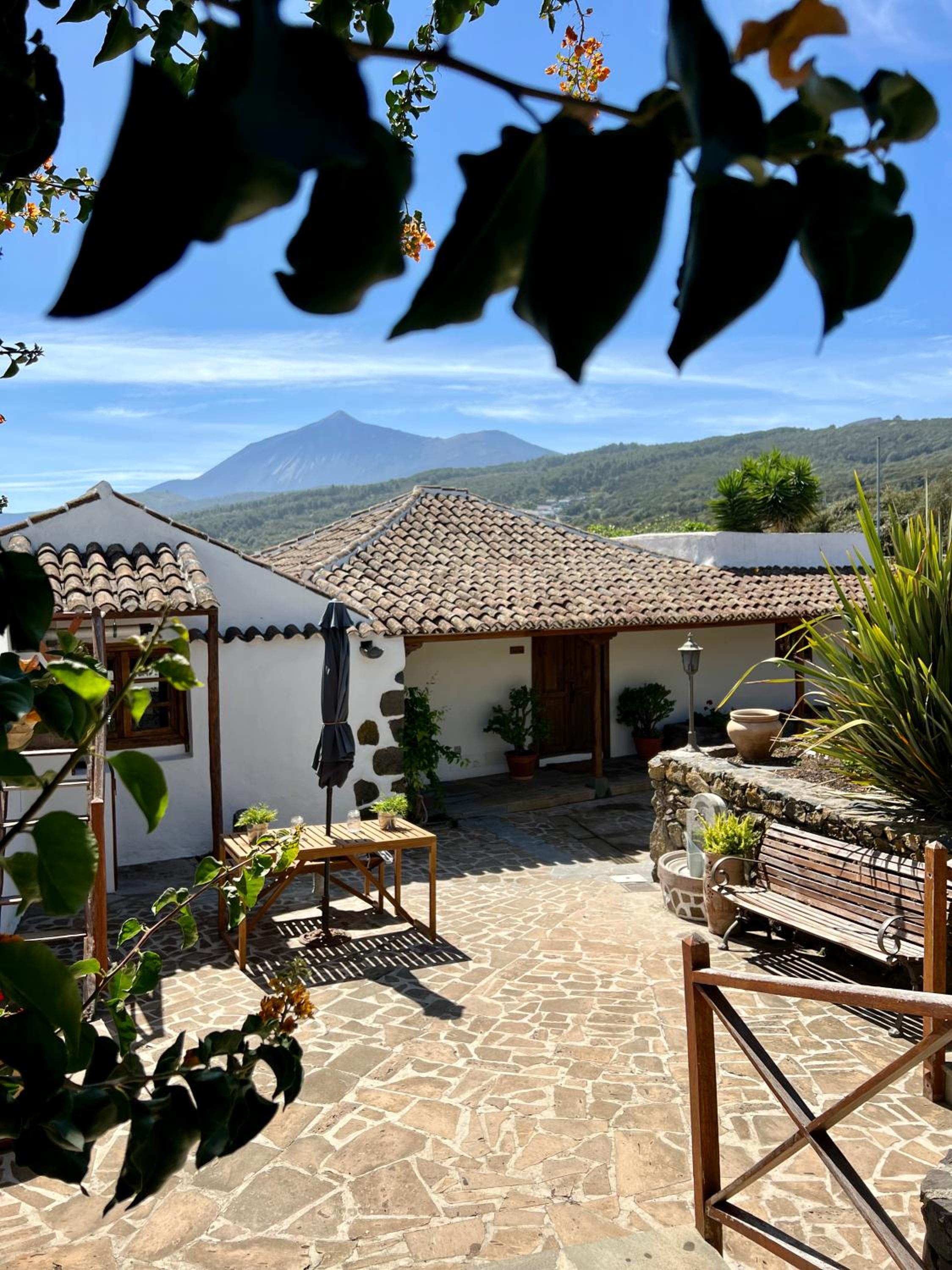 La Paredita Casa Taoro