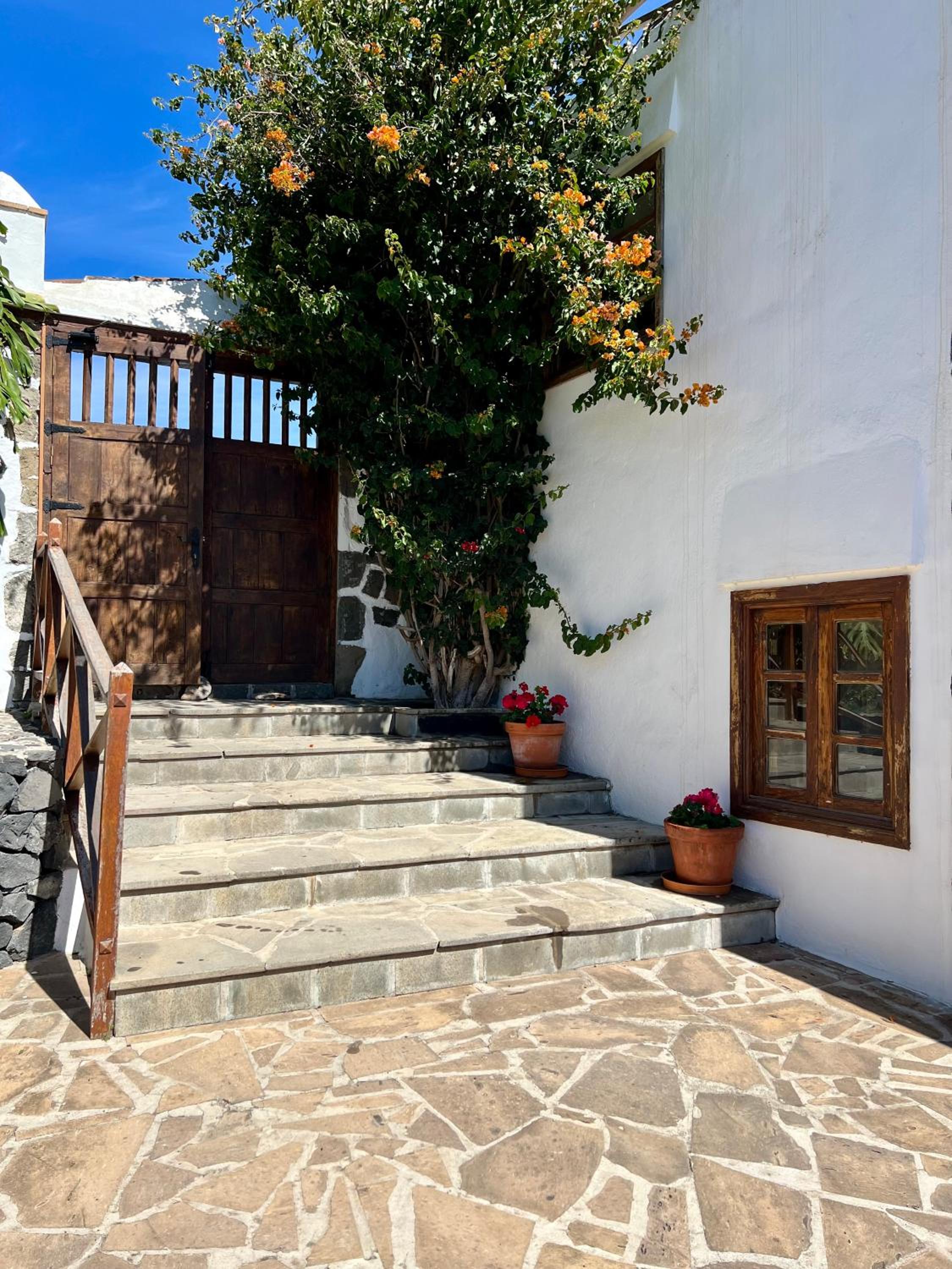 La Paredita Casa Taoro