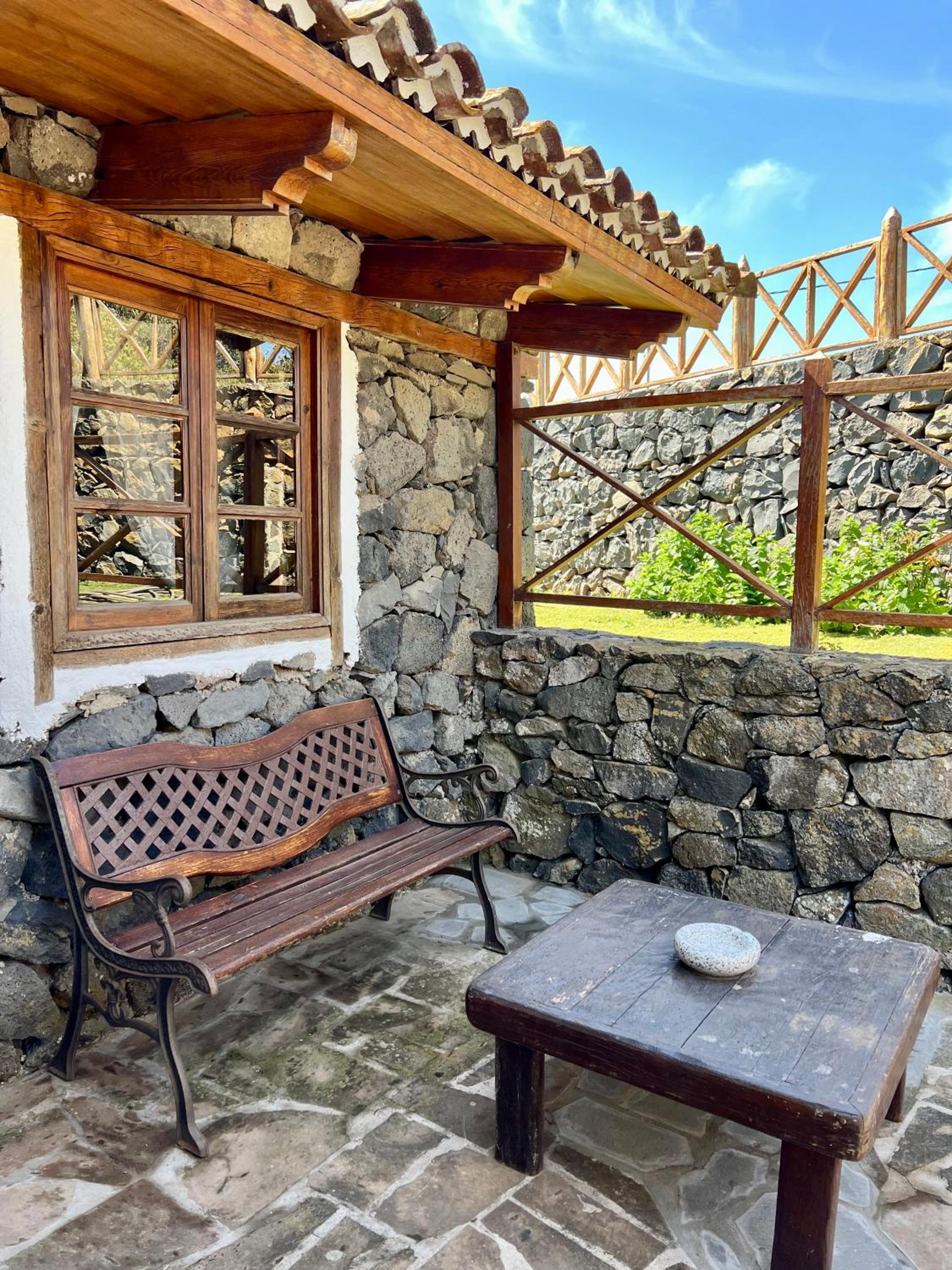 La Paredita Casa Taoro