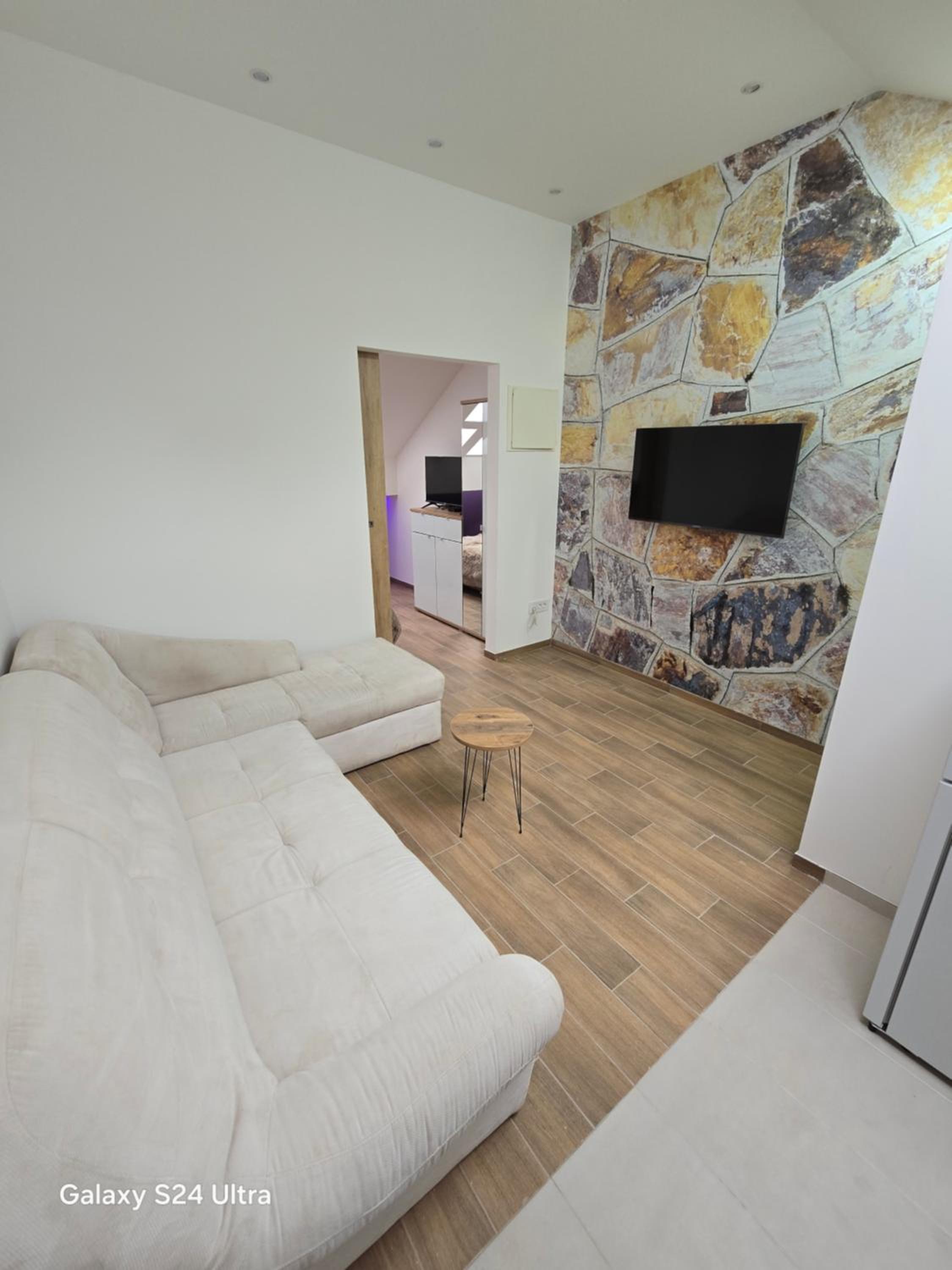 IDILA SPA New Belgrade view 4