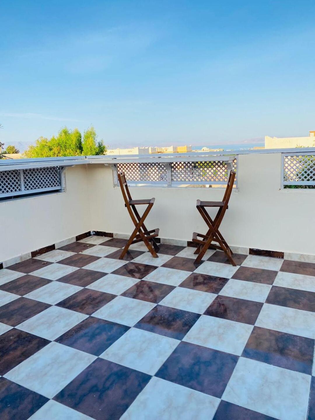 NOUR SINA apartments