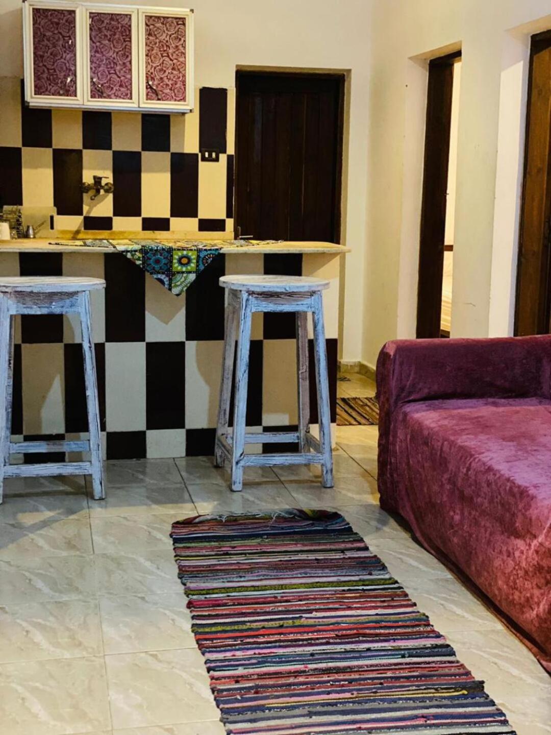 NOUR SINA apartments