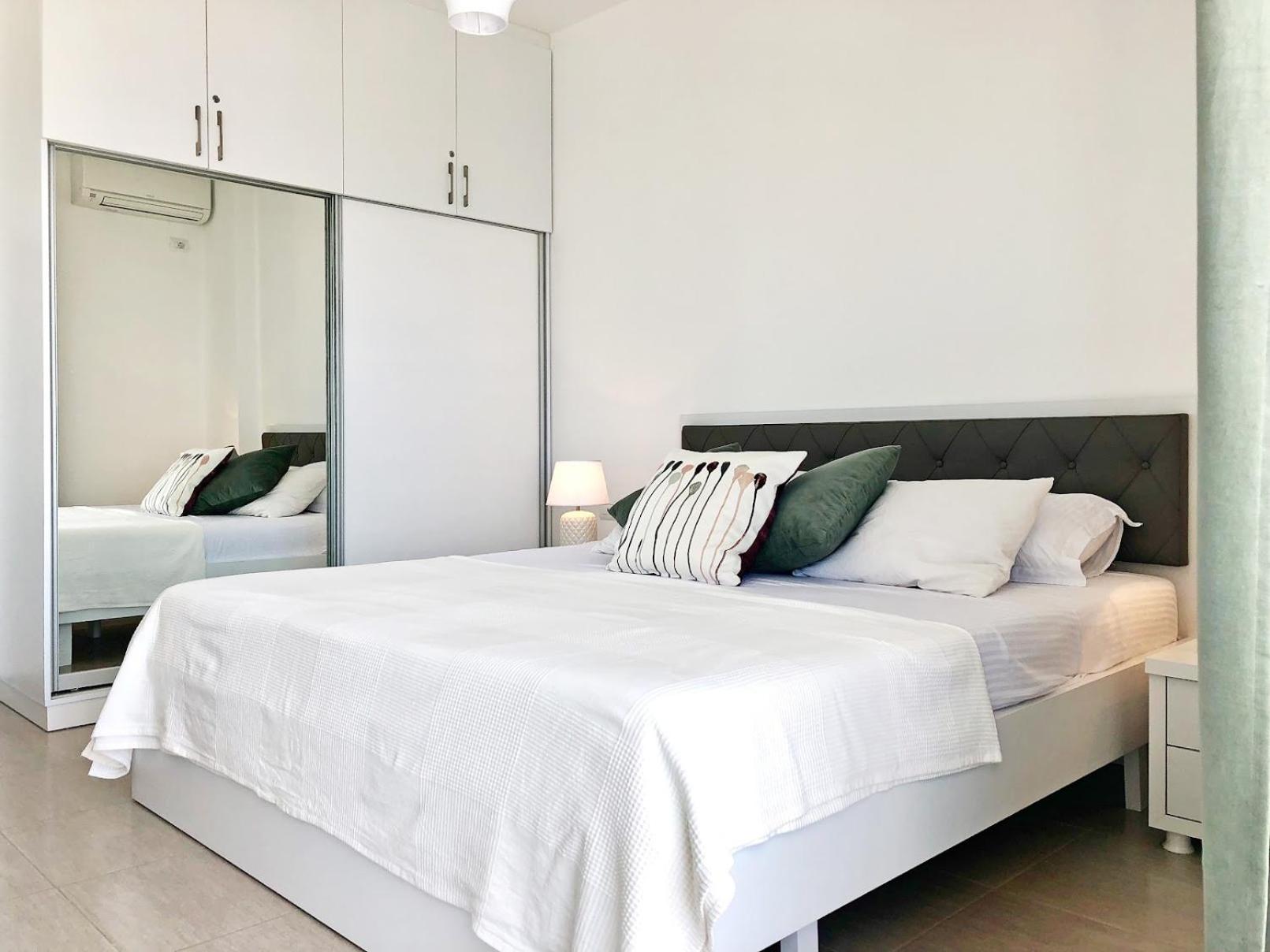 Saranda Luxury View Apartment