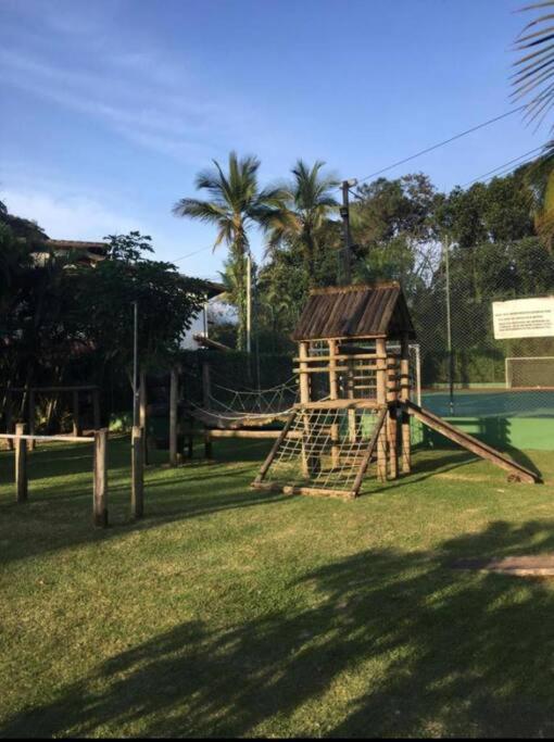 Casa 84 Condomínio fechado de frente para praia - Boiçucanga SP