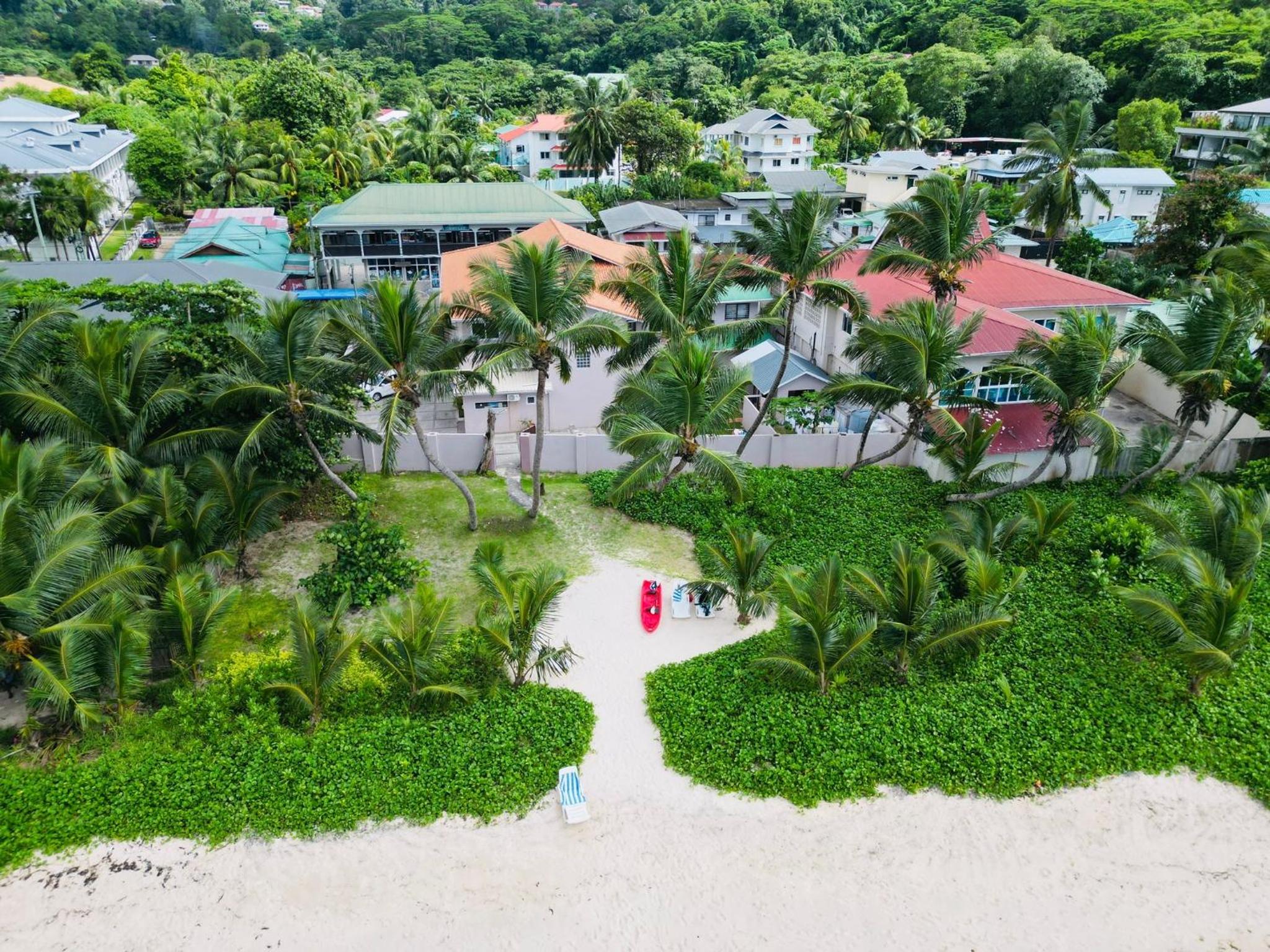 Shanaz Beachside Retreat photo 2