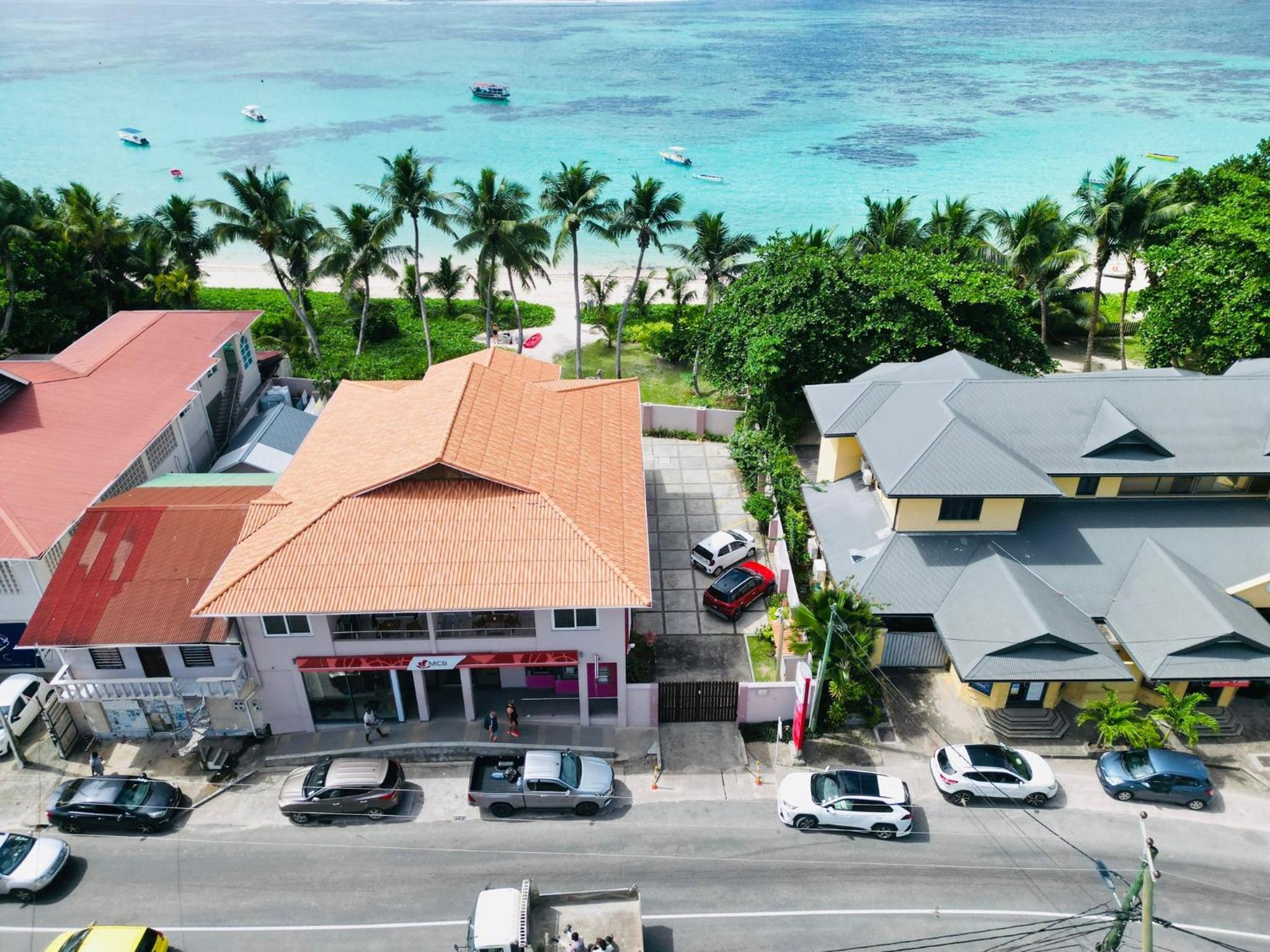 Shanaz Beachside Retreat