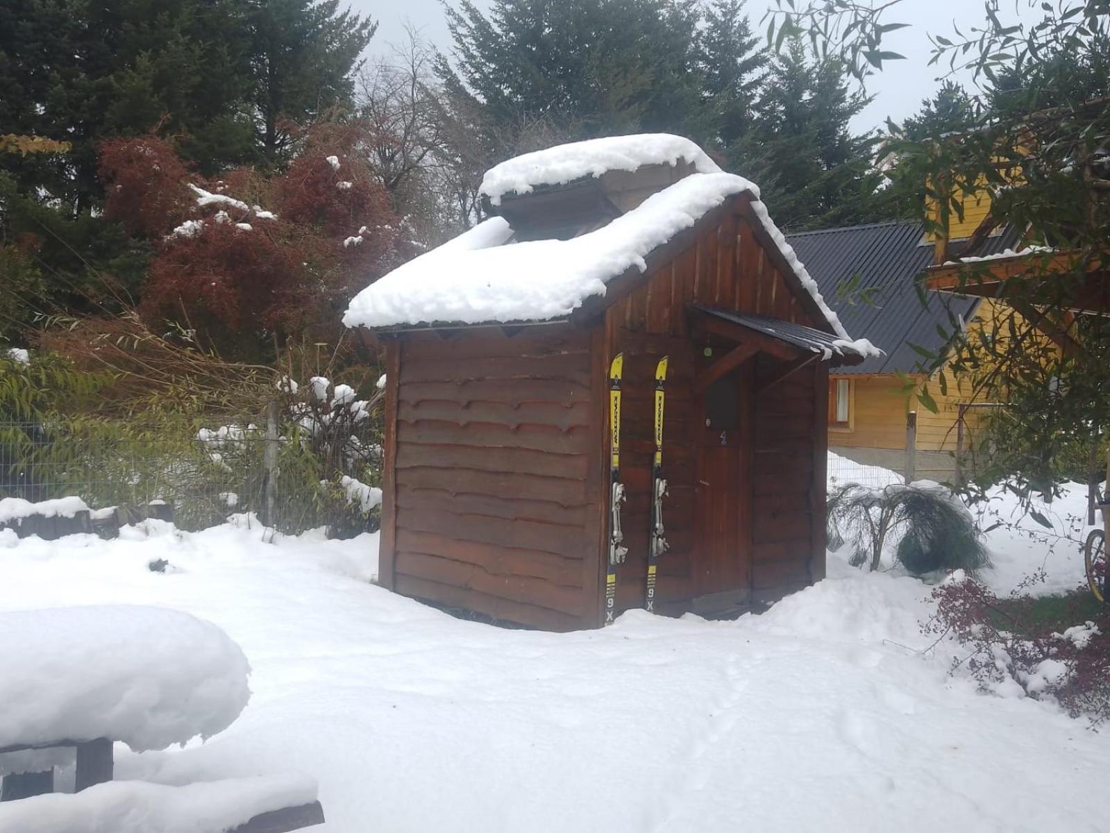 Los Coihues camping & hostel