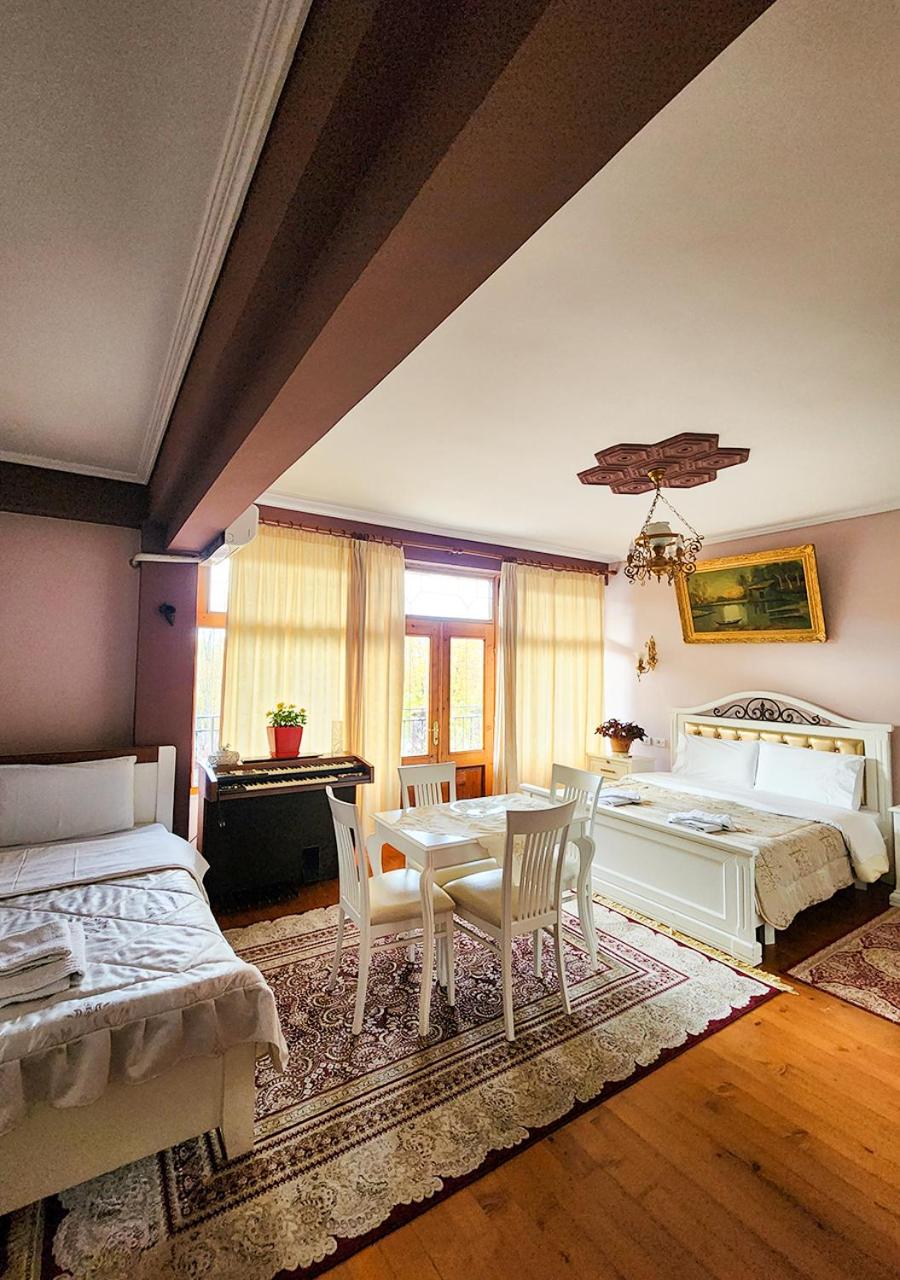 Villa Parku Rinia