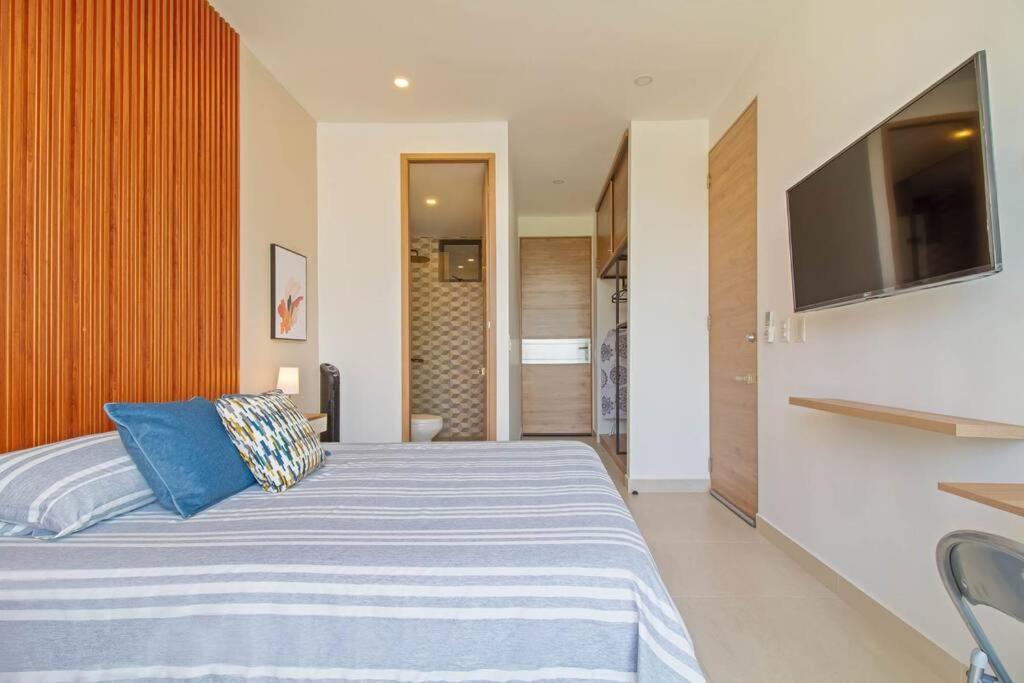 Habitación tipo hoteI Wifi rápido I Vista al mar
