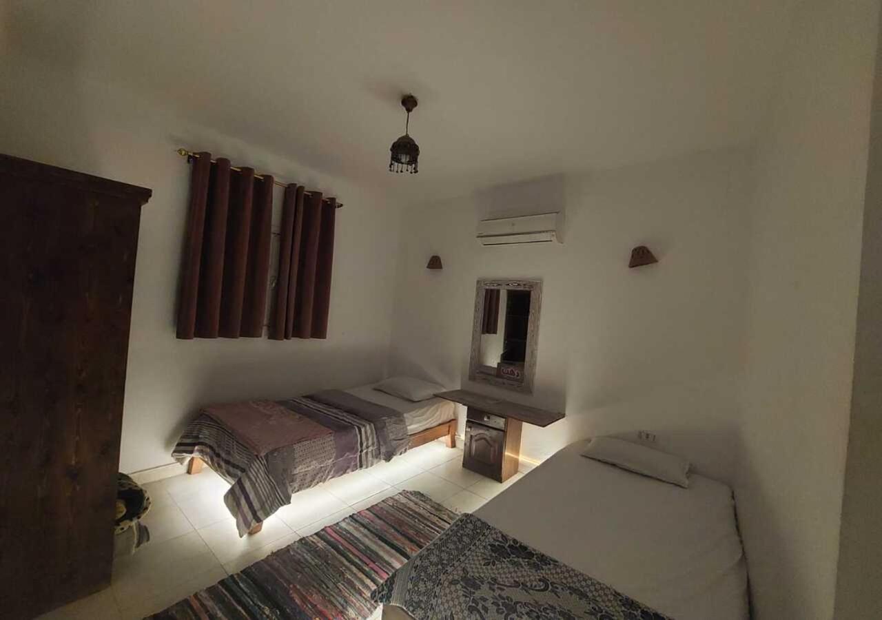 NOUR SINA apartments
