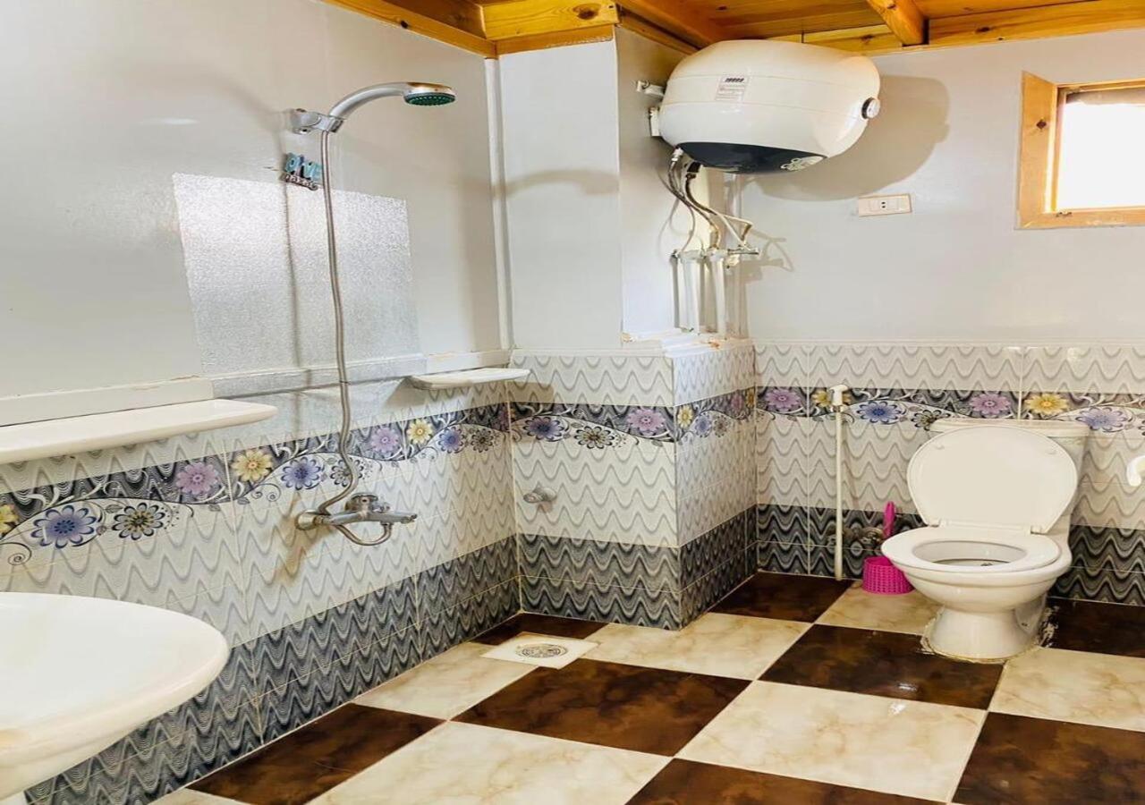 NOUR SINA apartments