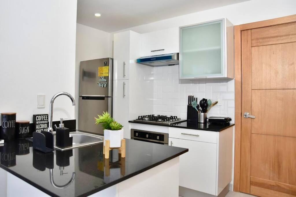 Acogedor APT 8vo piso,la Esperilla.DN view 3