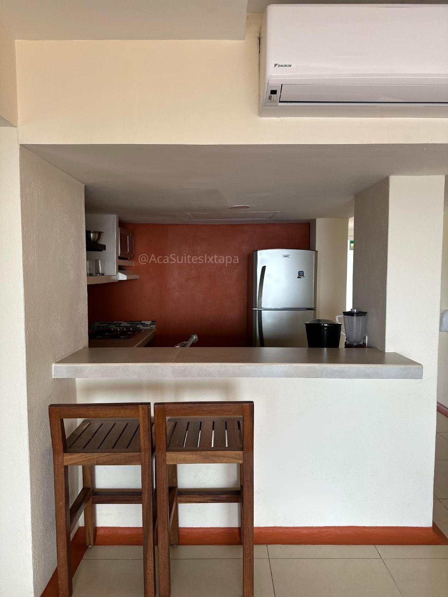 Aca Suites Ixtapa