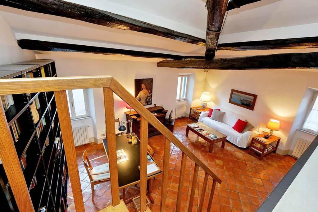 Trastevere Charming Loft | Romeloft photo 2