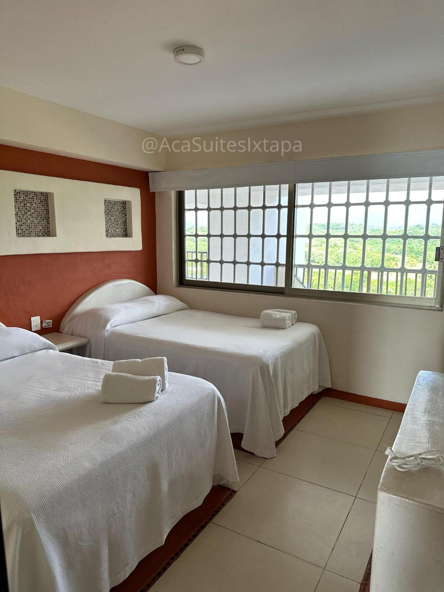 Aca Suites Ixtapa