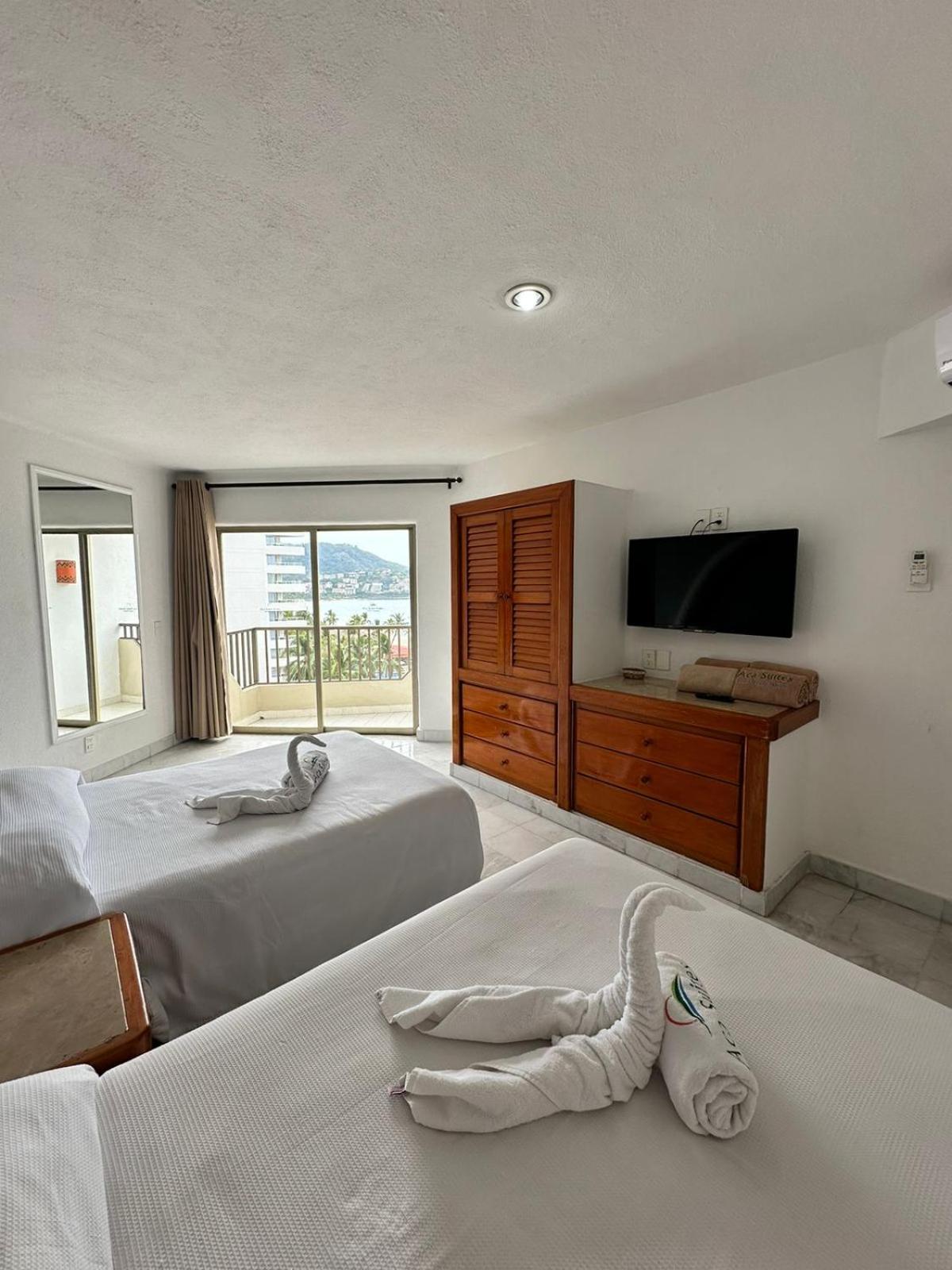 Aca Suites Ixtapa
