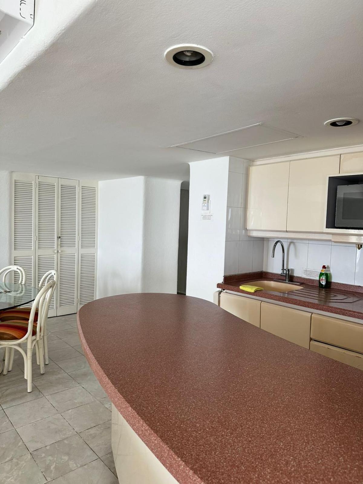 Aca Suites Ixtapa