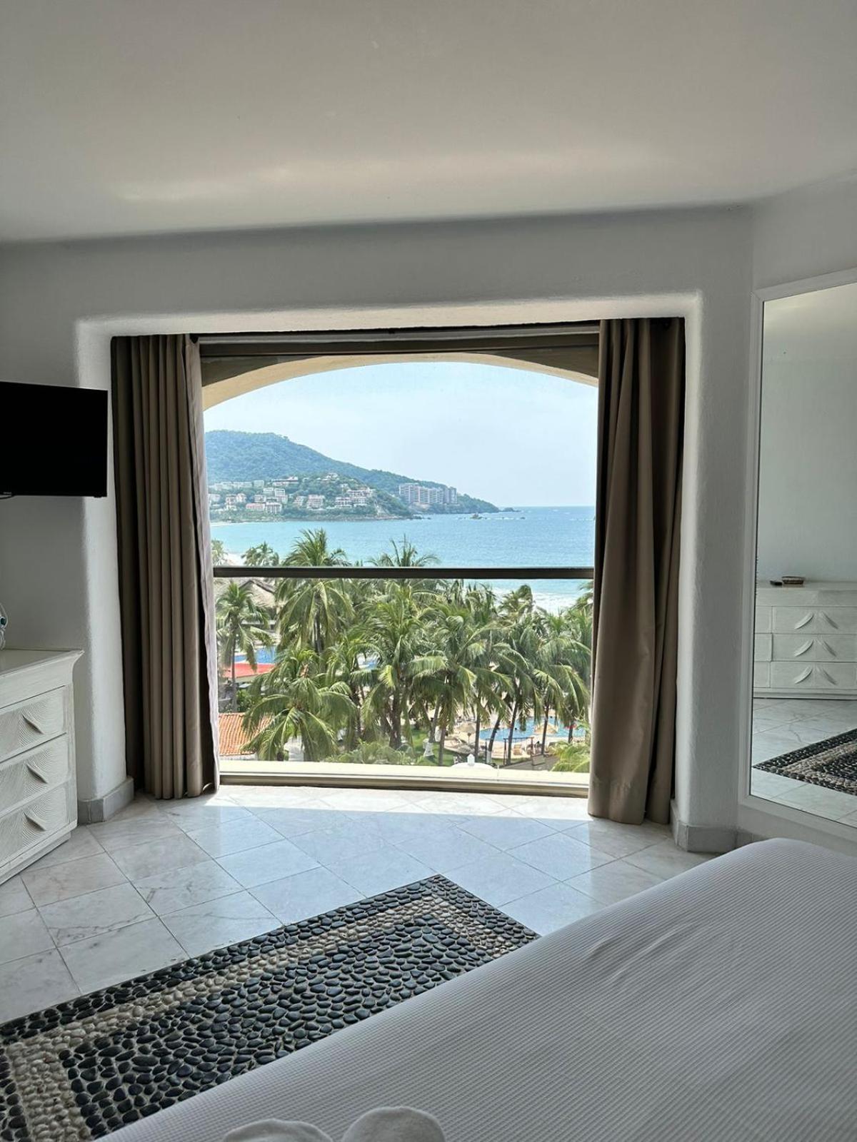 Aca Suites Ixtapa