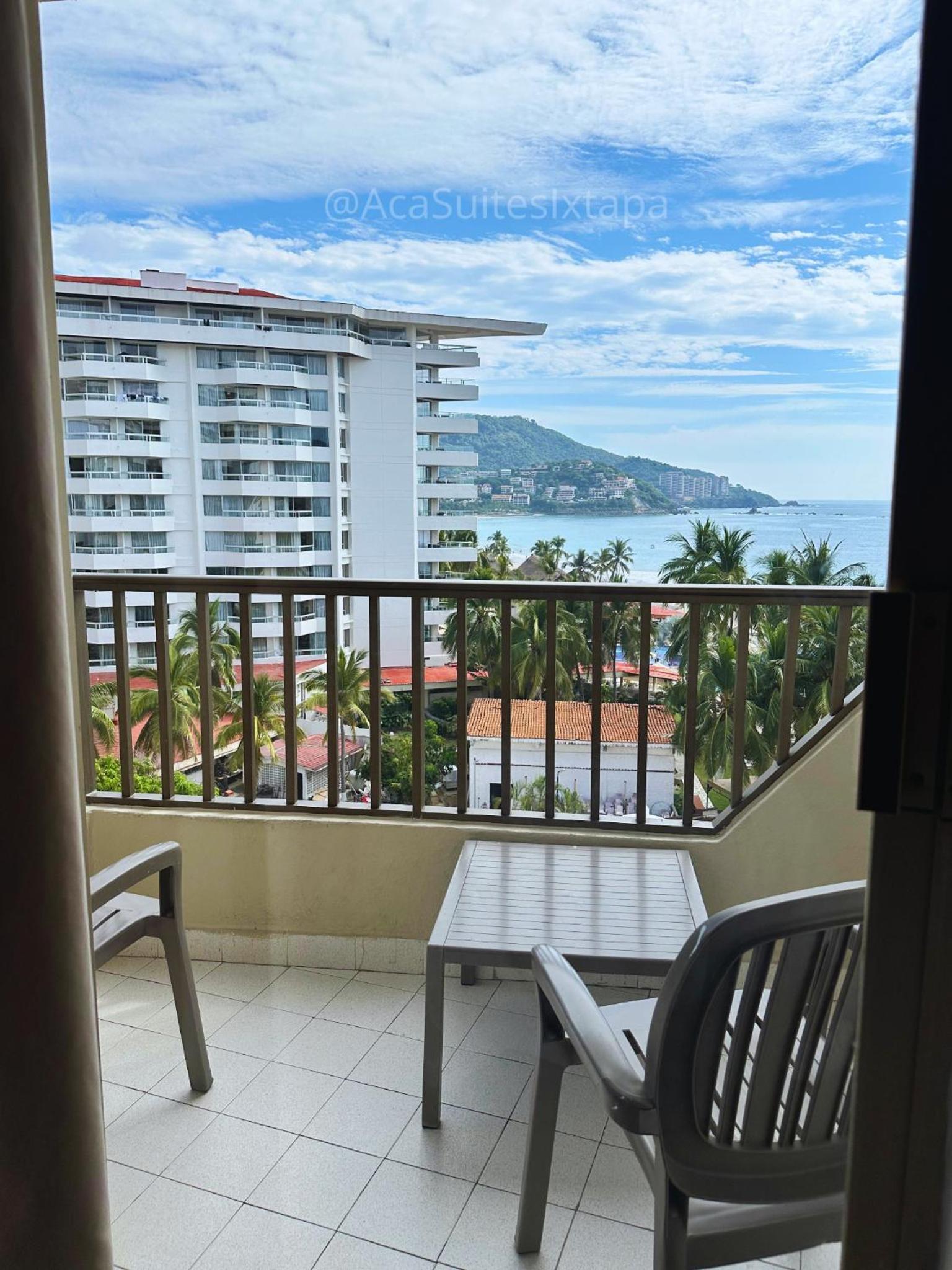 Aca Suites Ixtapa