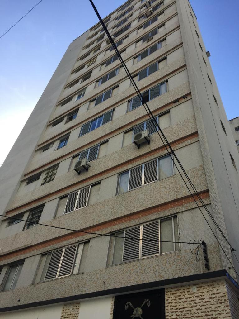 Apto Guarujá Pitangueiras