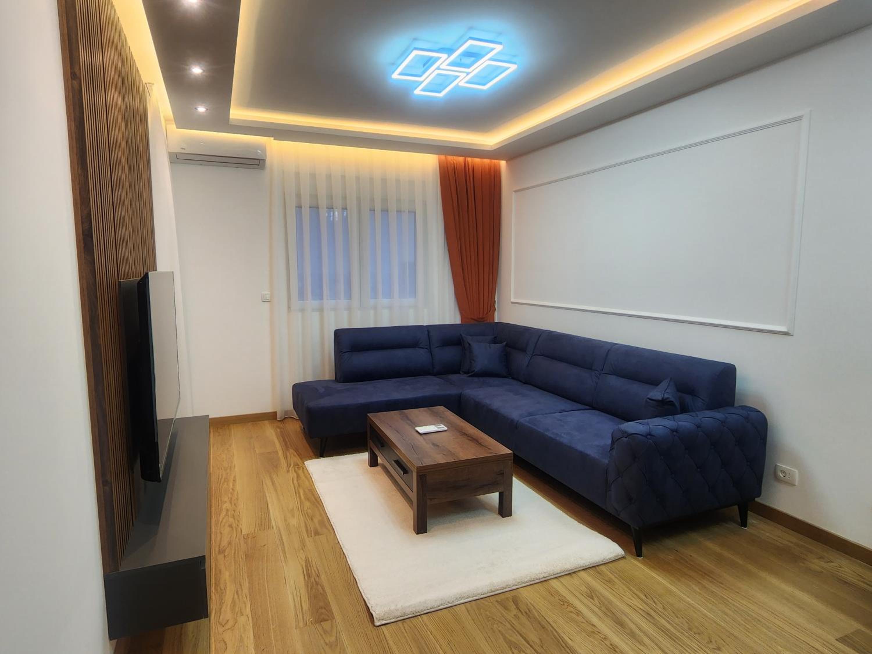 Eleven Apartment
