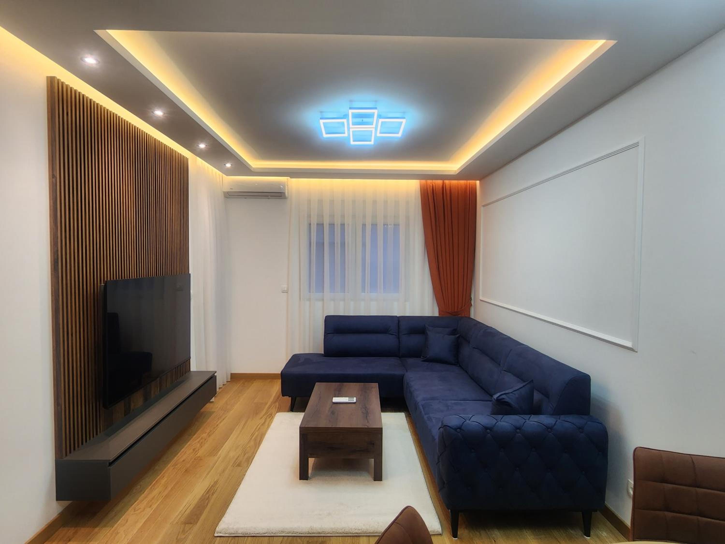 Eleven Apartment