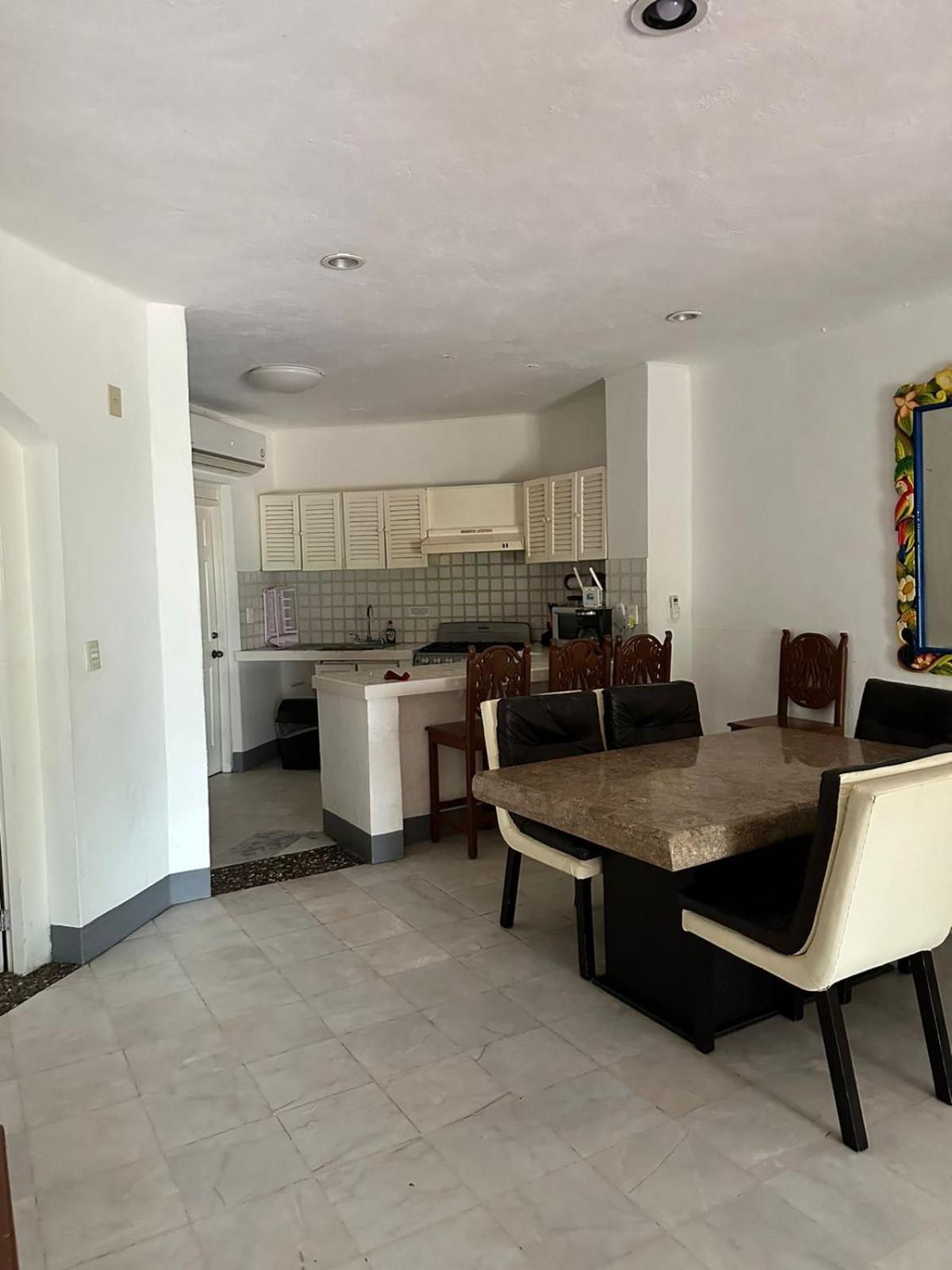 Aca Suites Ixtapa