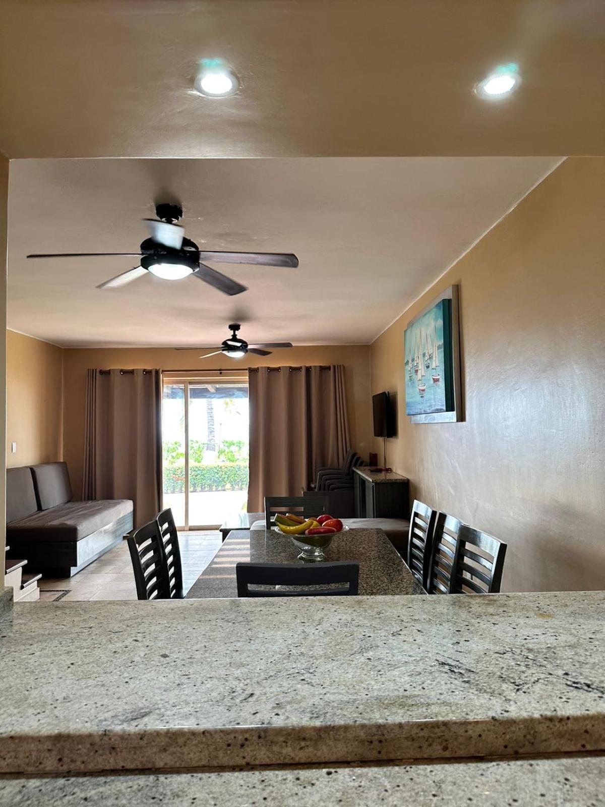 Aca Suites Ixtapa