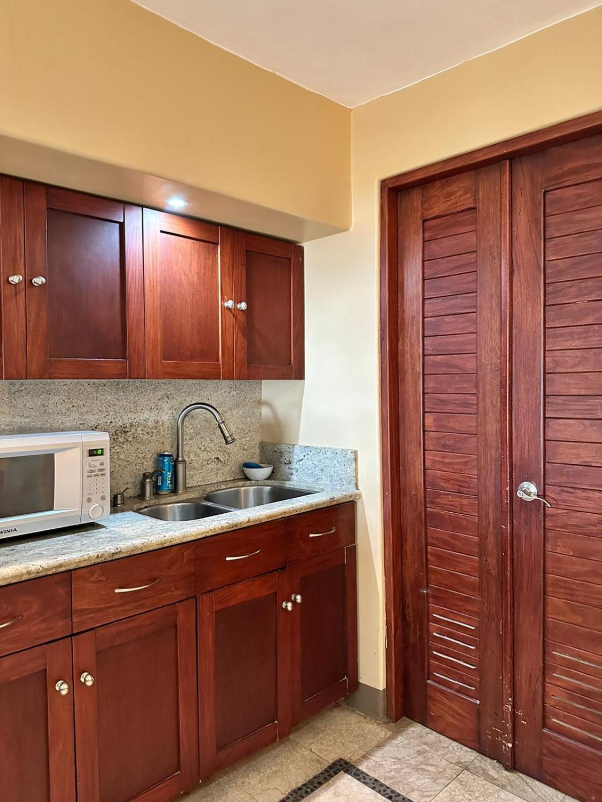 Aca Suites Ixtapa