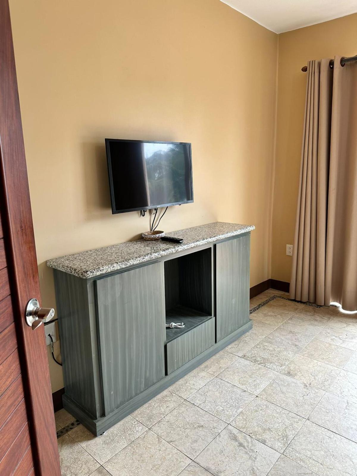 Aca Suites Ixtapa