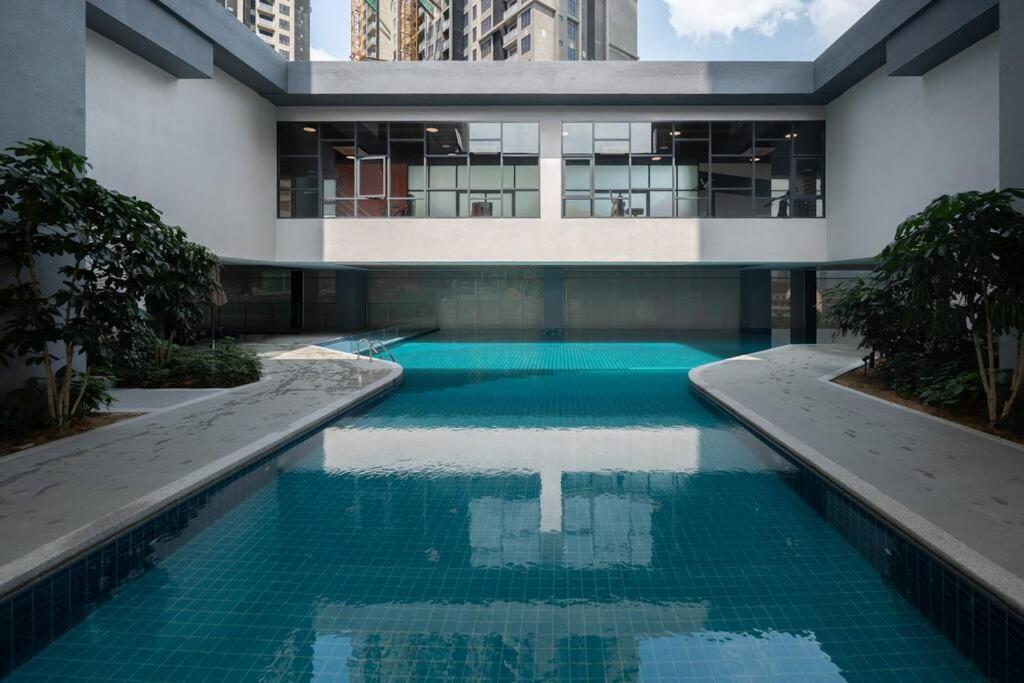 Entire unit in Kuala Lumpur