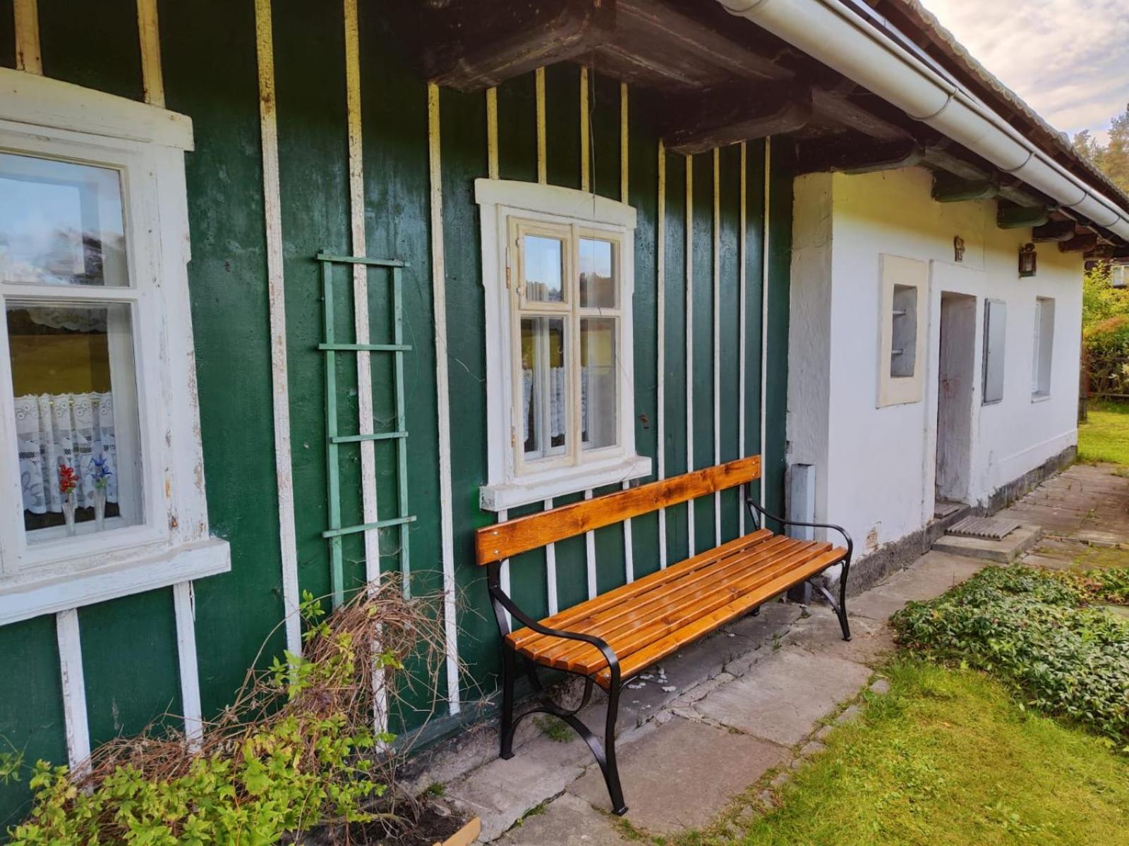 Soukromí pod skalami - Dolní Adršpach