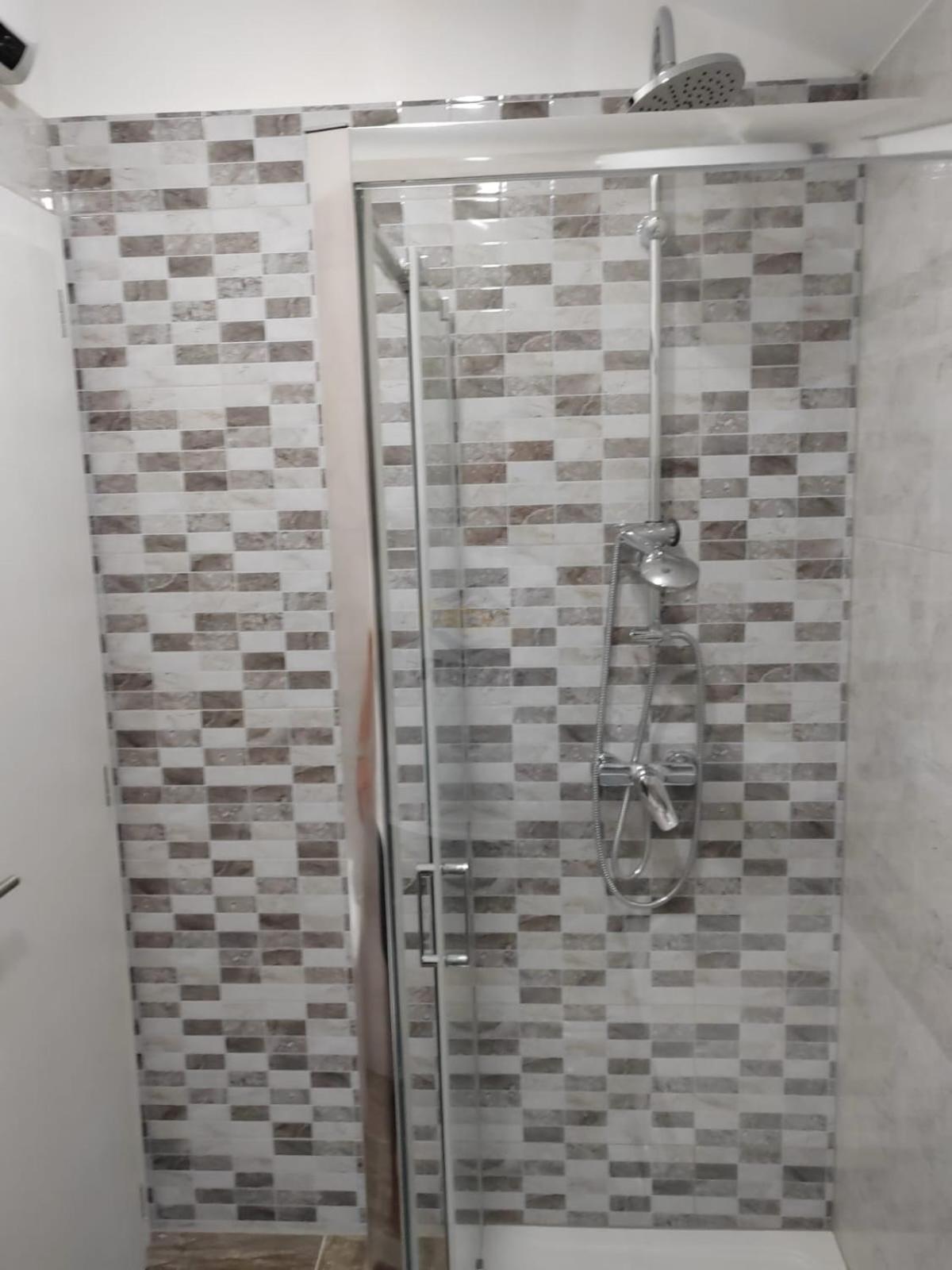 Apartments with a swimming pool in the Dalmatian Hinterland view 5